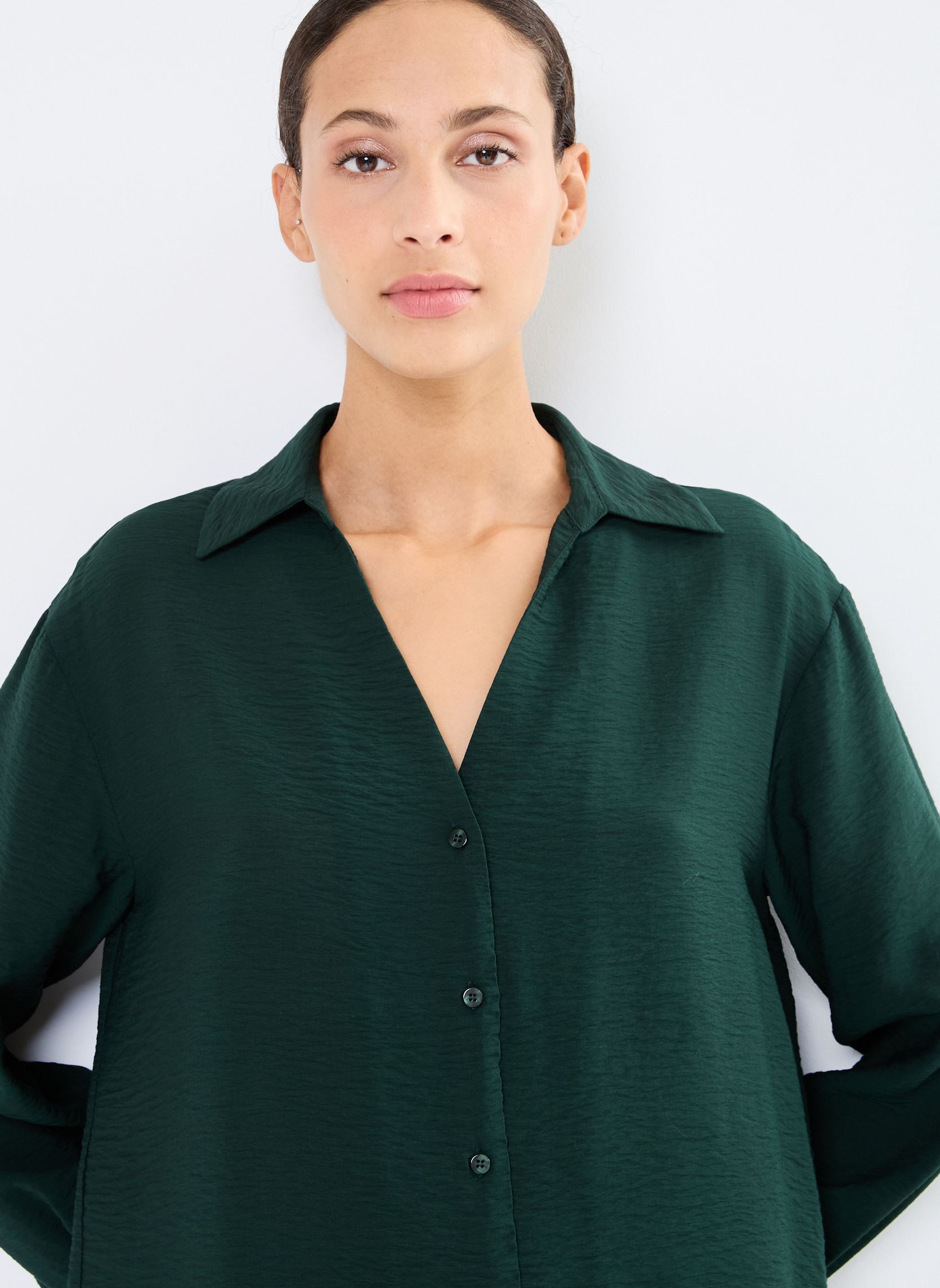 Camisas de manga larga VIDOMIRA V-NECK L/S SHIRT - NOOS mujer verde Vila Camisas de manga larga VIDOMIRA V-NECK L/S SHIRT - NOOS mujer verde SCARAB
