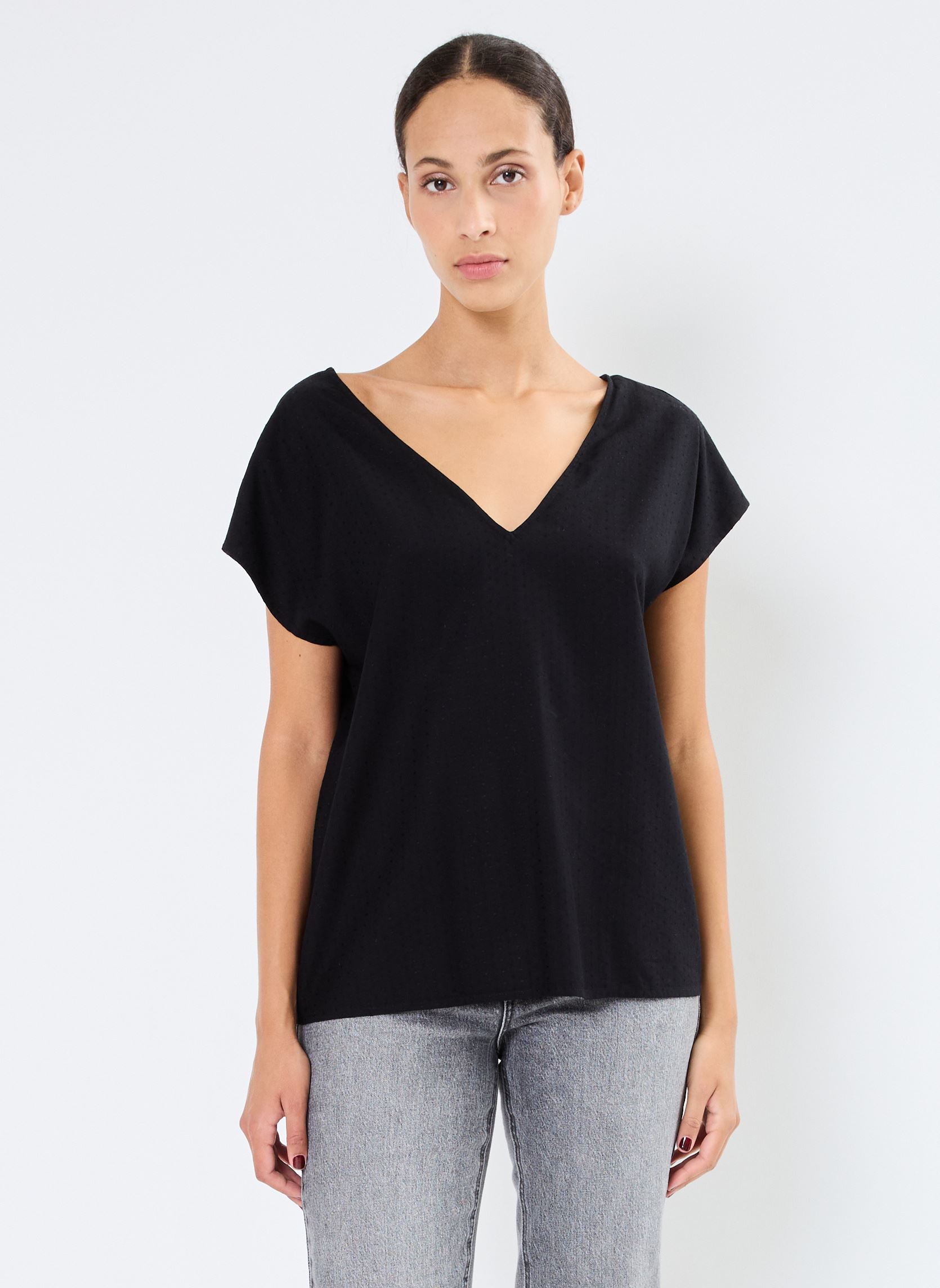 Tee-shirts manches courtes VINENSA C/S V-NECK TOP/LS femme noir Vila Tee-shirts manches courtes VINENSA C/S V-NECK TOP/LS femme noir Black