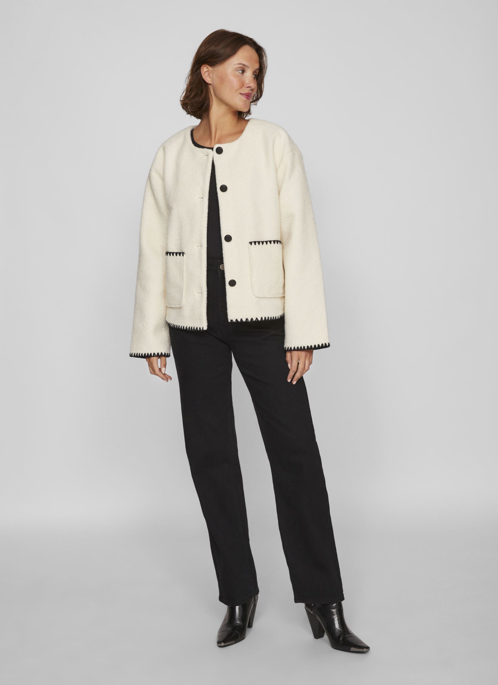 Jassen VIKAYA L/S SHORT TEDDY JACKET dames wit Vila Jassen VIKAYA L/S SHORT TEDDY JACKET dames wit Birch