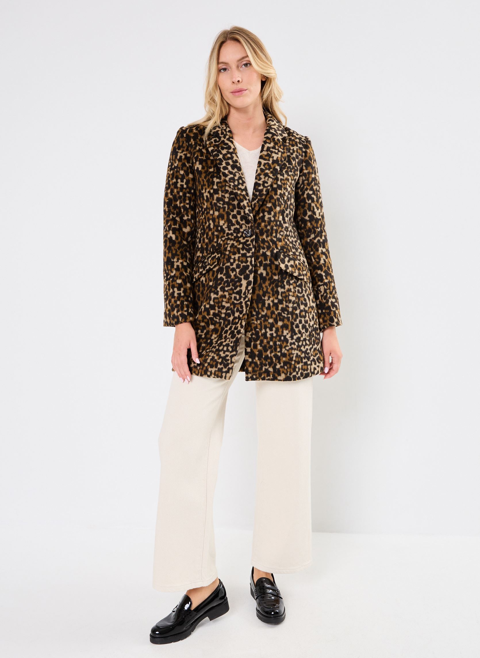 Blazer VILEOPOLINA L/S JACKET/R dames bruin Vila Blazer VILEOPOLINA L/S JACKET/R dames bruin RUBBER