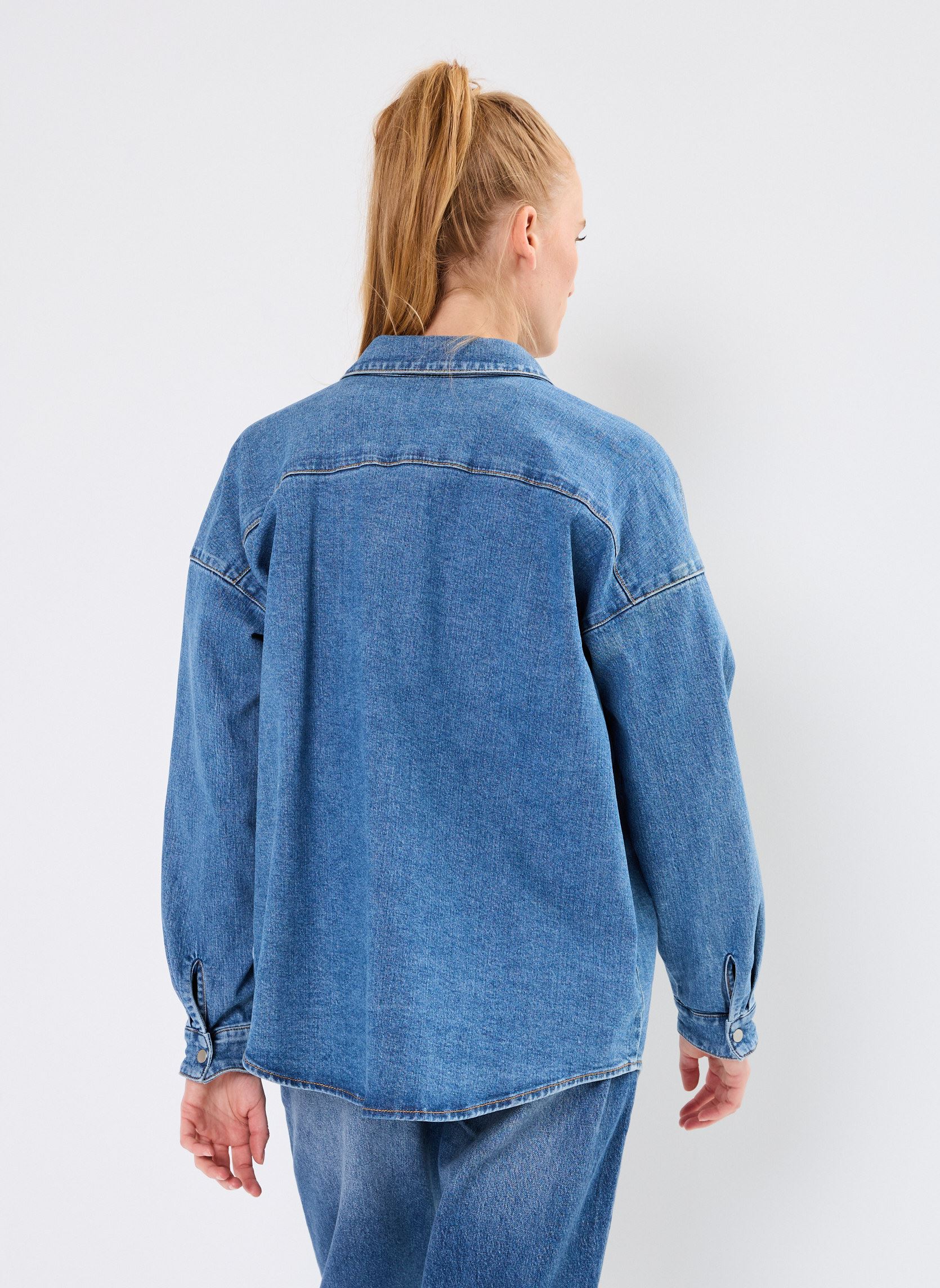 Lange mouw overhemden VILORIE L/S DENIM SHIRT/C29 dames blauw Vila Lange mouw overhemden VILORIE L/S DENIM SHIRT/C29 dames blauw Medium Blue Denim