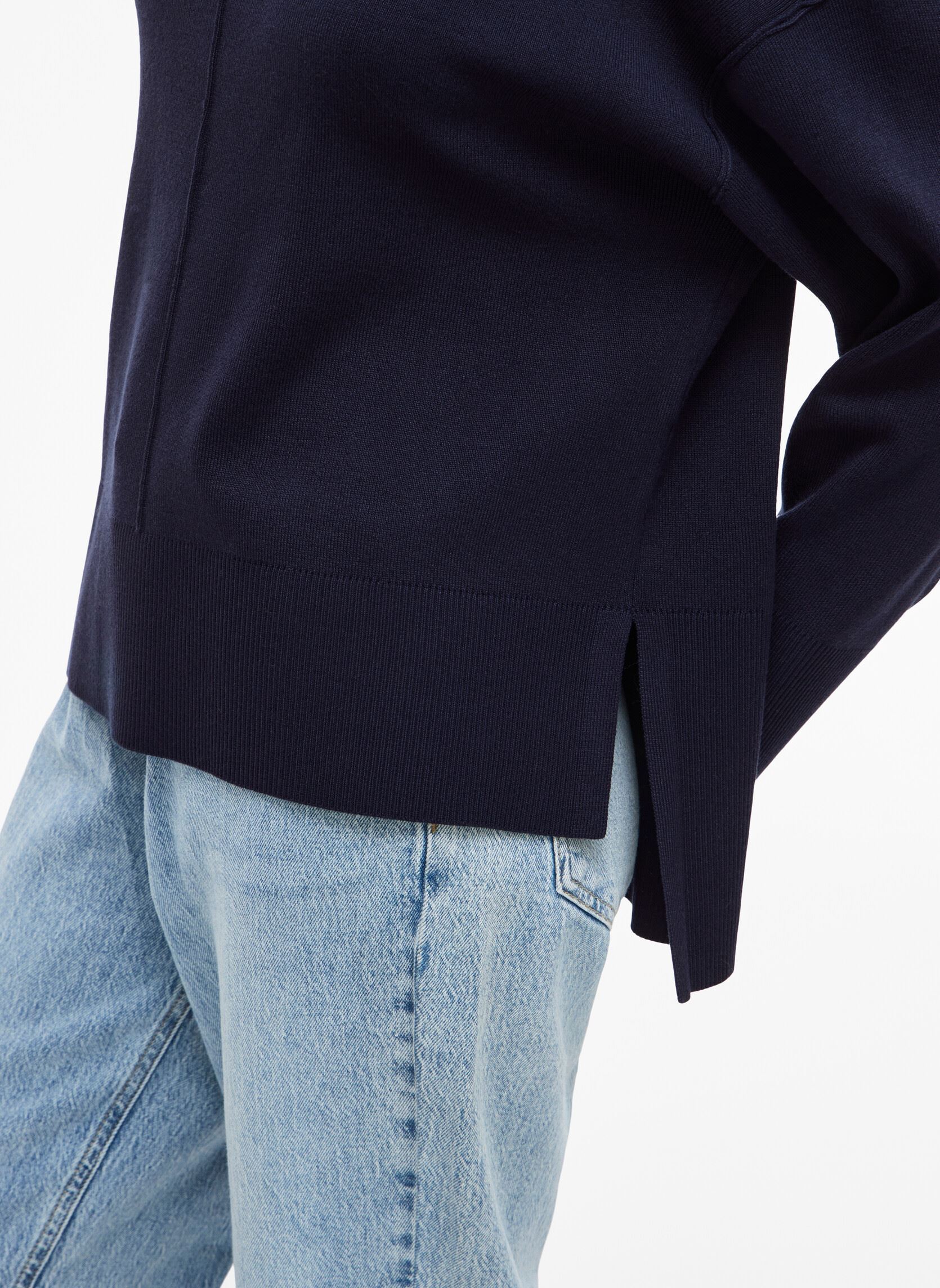 Truien VIOSTRIA ROLLNECK L/S KNIT TOP-NOOS dames blauw Vila Truien VIOSTRIA ROLLNECK L/S KNIT TOP-NOOS dames blauw NAVY BLAZER