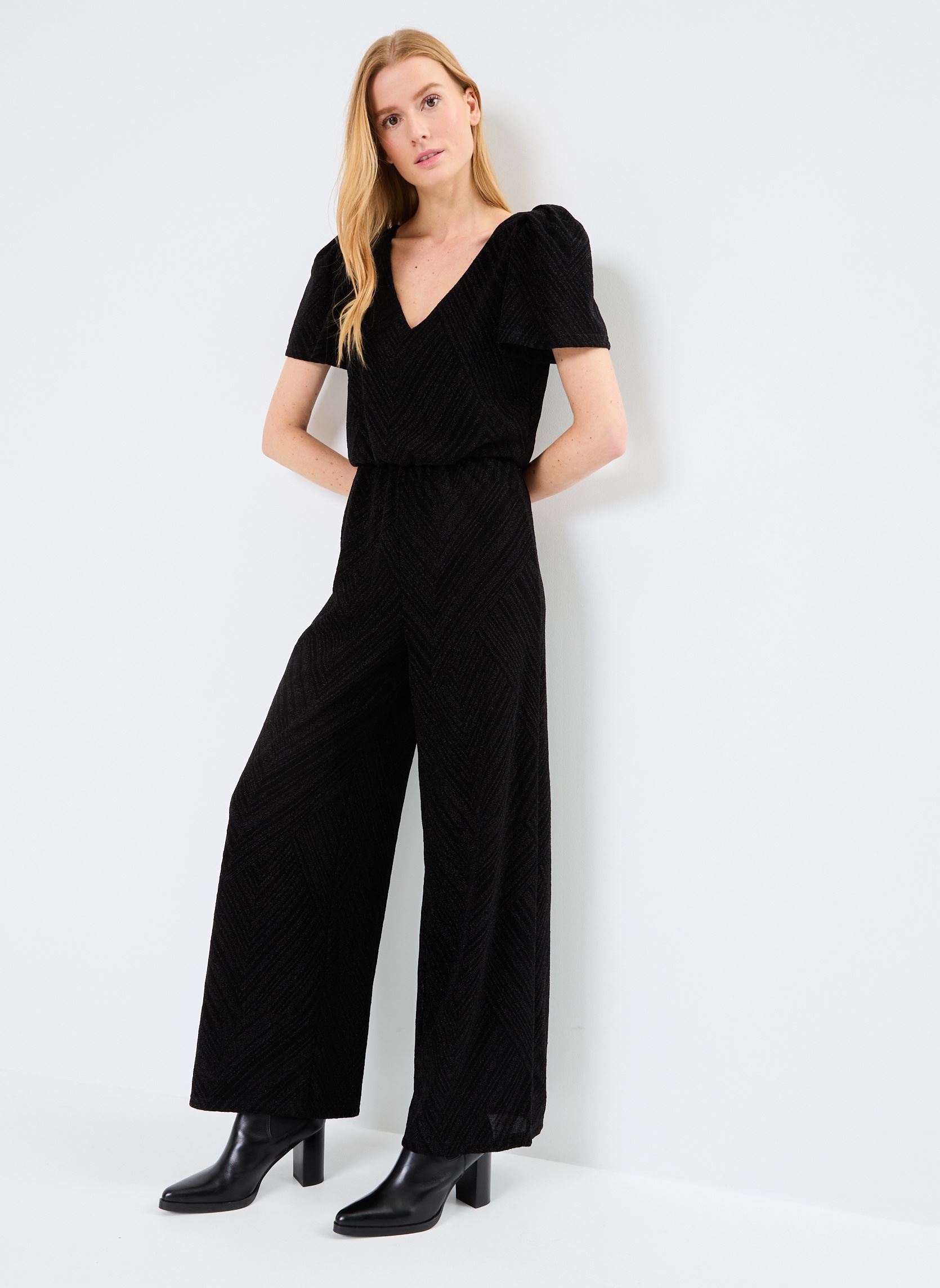 Jumpsuits VIZOE V-NECK S/S JUMPSUIT/DC damen schwarz Vila Jumpsuits VIZOE V-NECK S/S JUMPSUIT/DC damen schwarz Black Beauty