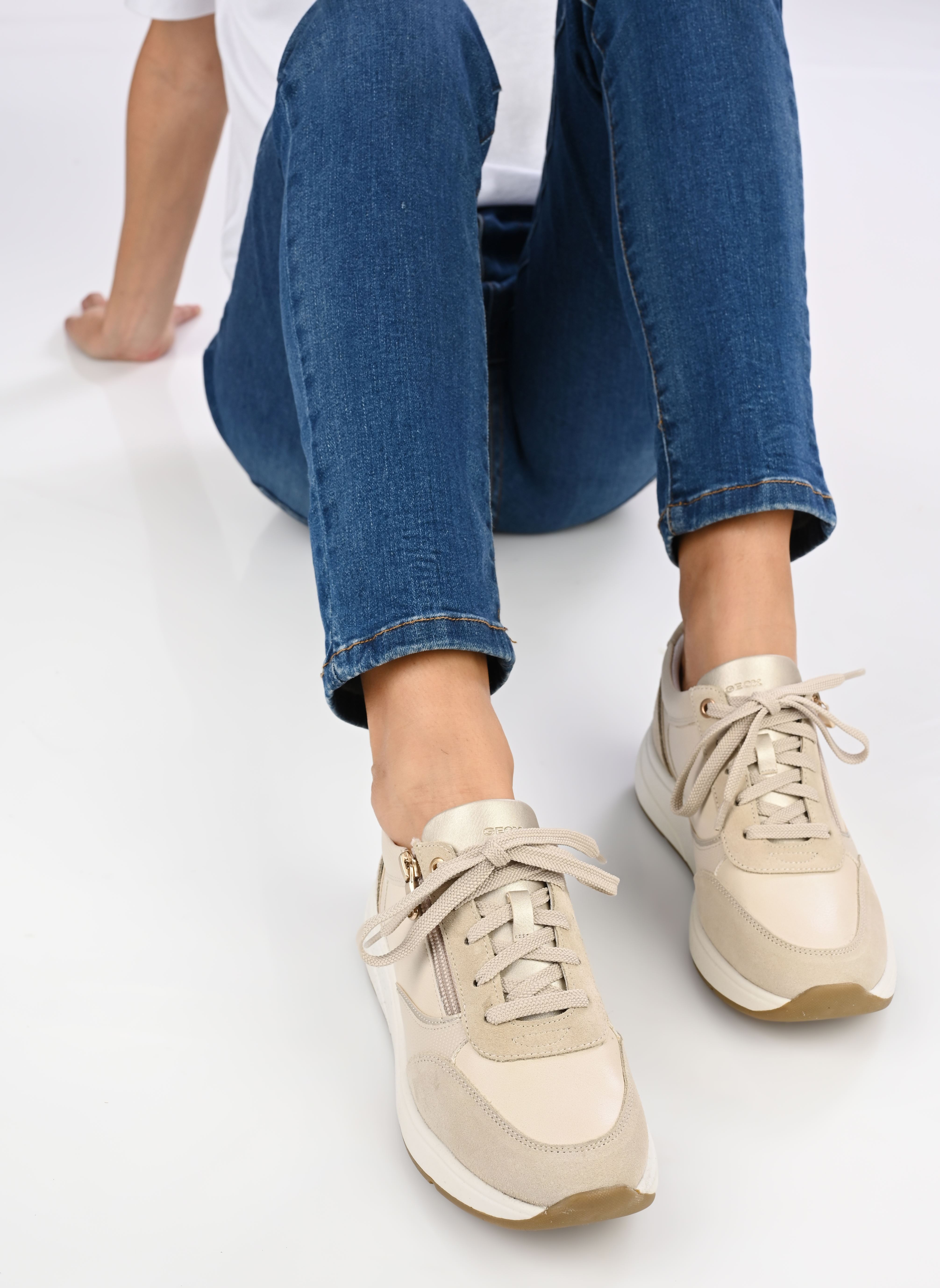 Baskets D CRISTAEL E femme beige Geox Baskets D CRISTAEL E femme beige Taupe Pâle