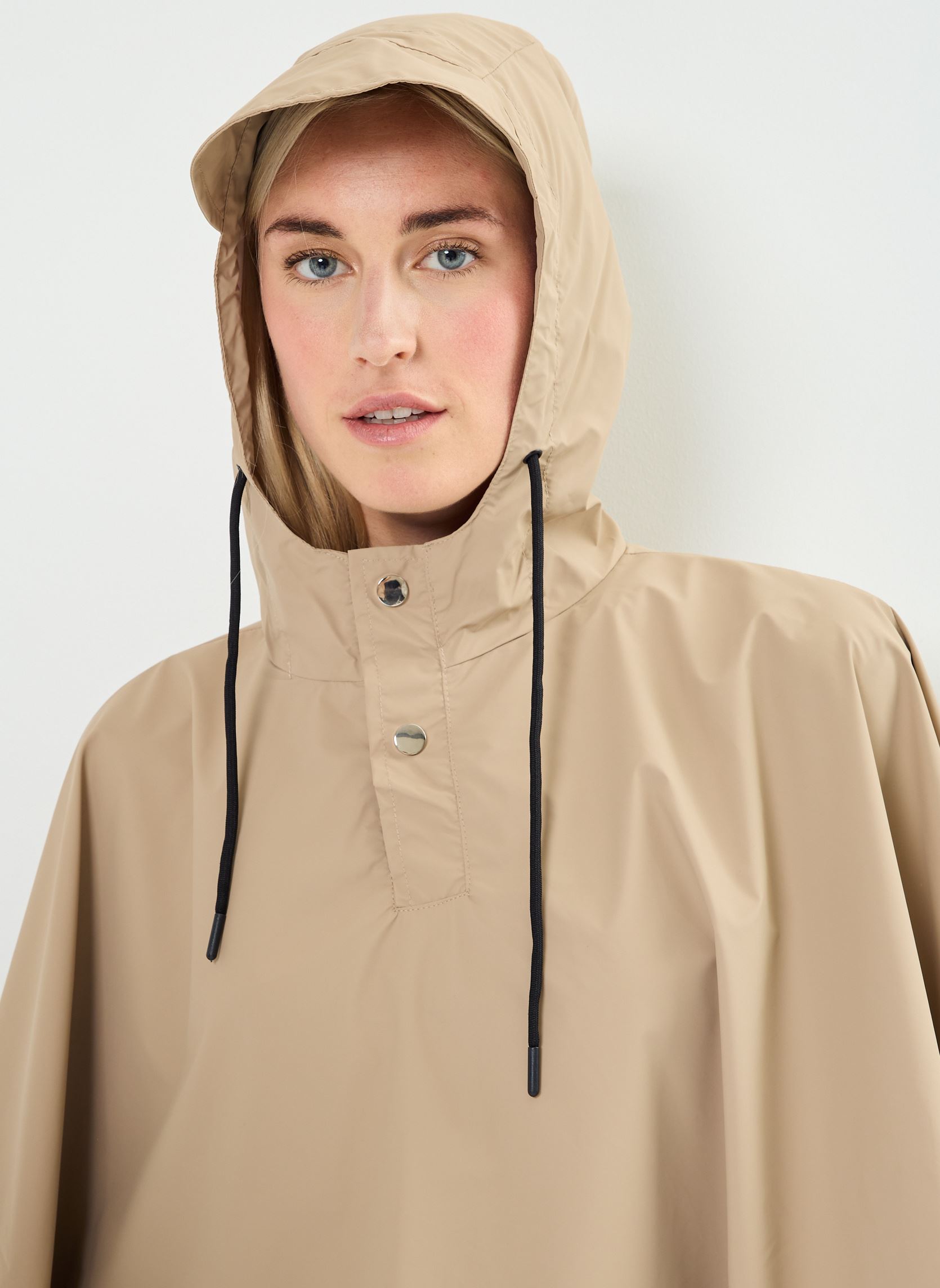 Ponchos et capes Pcnikka Poncho femme beige Pieces Ponchos et capes Pcnikka Poncho femme beige Silver Mink