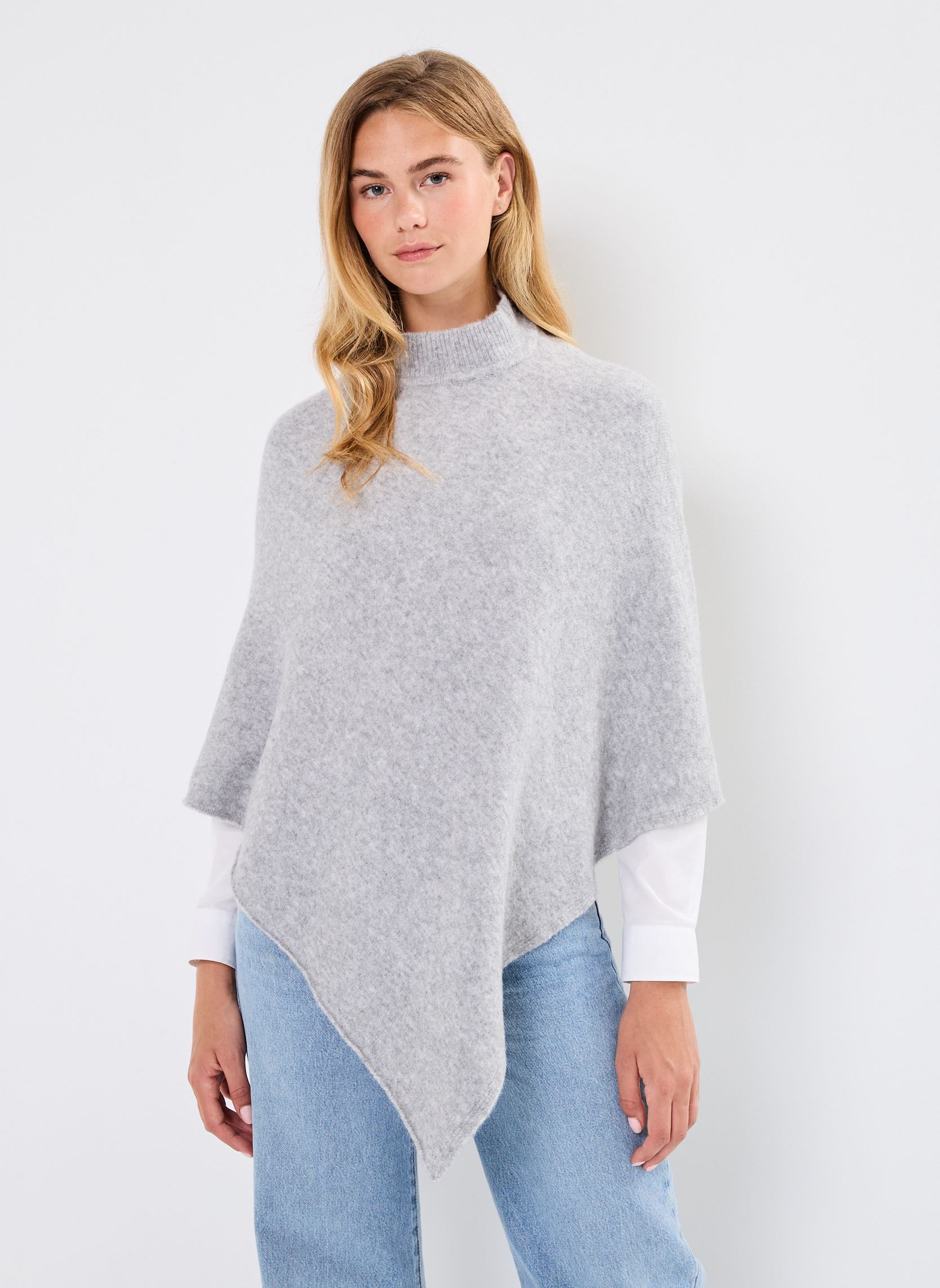 Ponchos et capes Pcfortuna High Neck Poncho Noos Bc femme gris Pieces Ponchos et capes Pcfortuna High Neck Poncho Noos Bc femme gris Medium Grey Melange