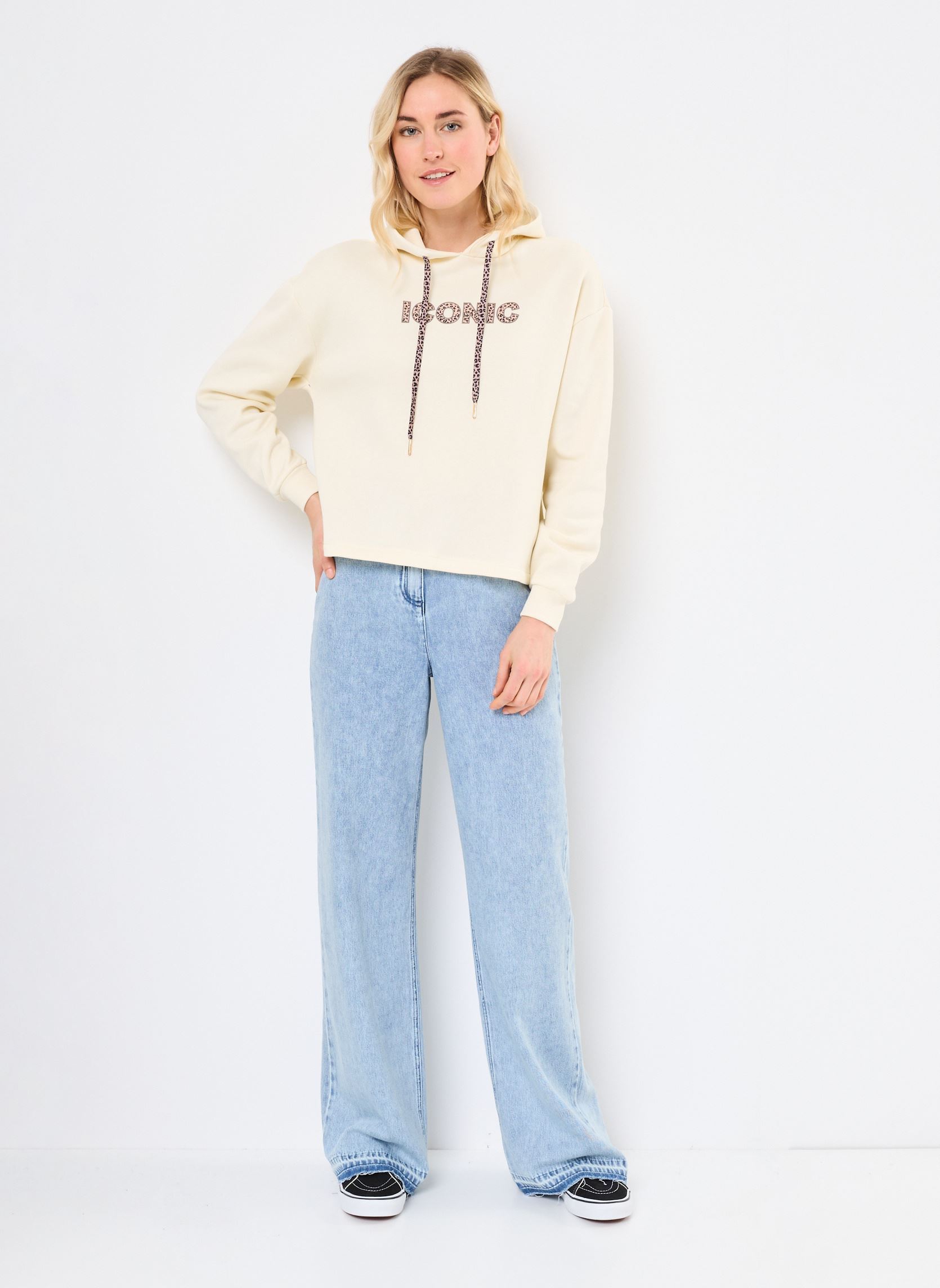 Jersey con capucha Pcchilli Ls Iconic Hoodie Bc mujer blanco Pieces Jersey con capucha Pcchilli Ls Iconic Hoodie Bc mujer blanco White pepper