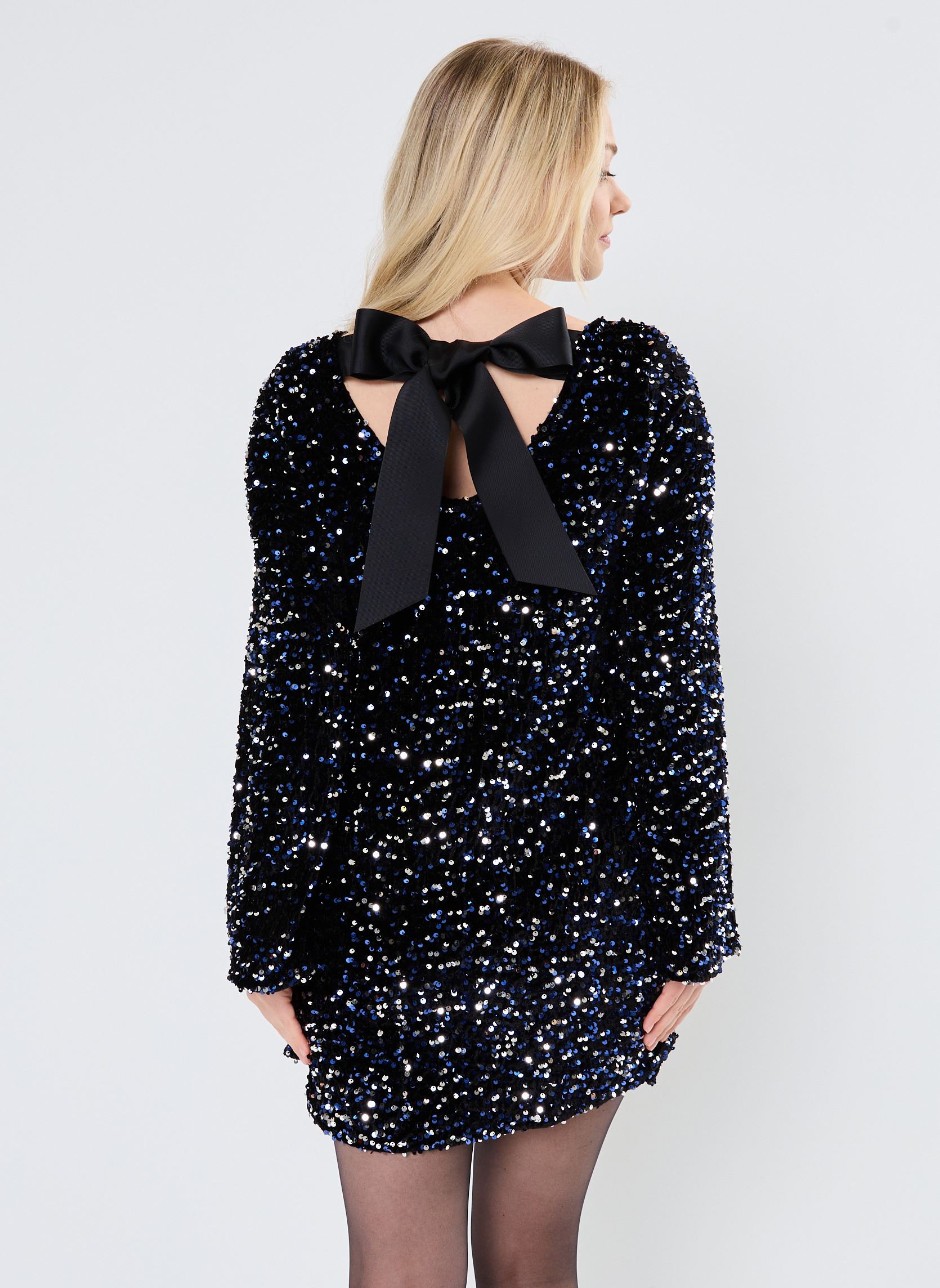 Jurken Pckam Ls Deep Back Bow Dress Bc dames zwart Pieces Jurken Pckam Ls Deep Back Bow Dress Bc dames zwart Black