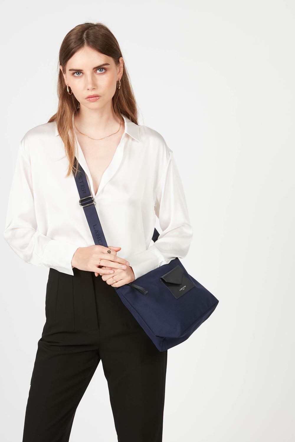Sacs à main Smart KBA femme bleu Lancaster Sacs à main Smart KBA femme bleu Bleu foncé