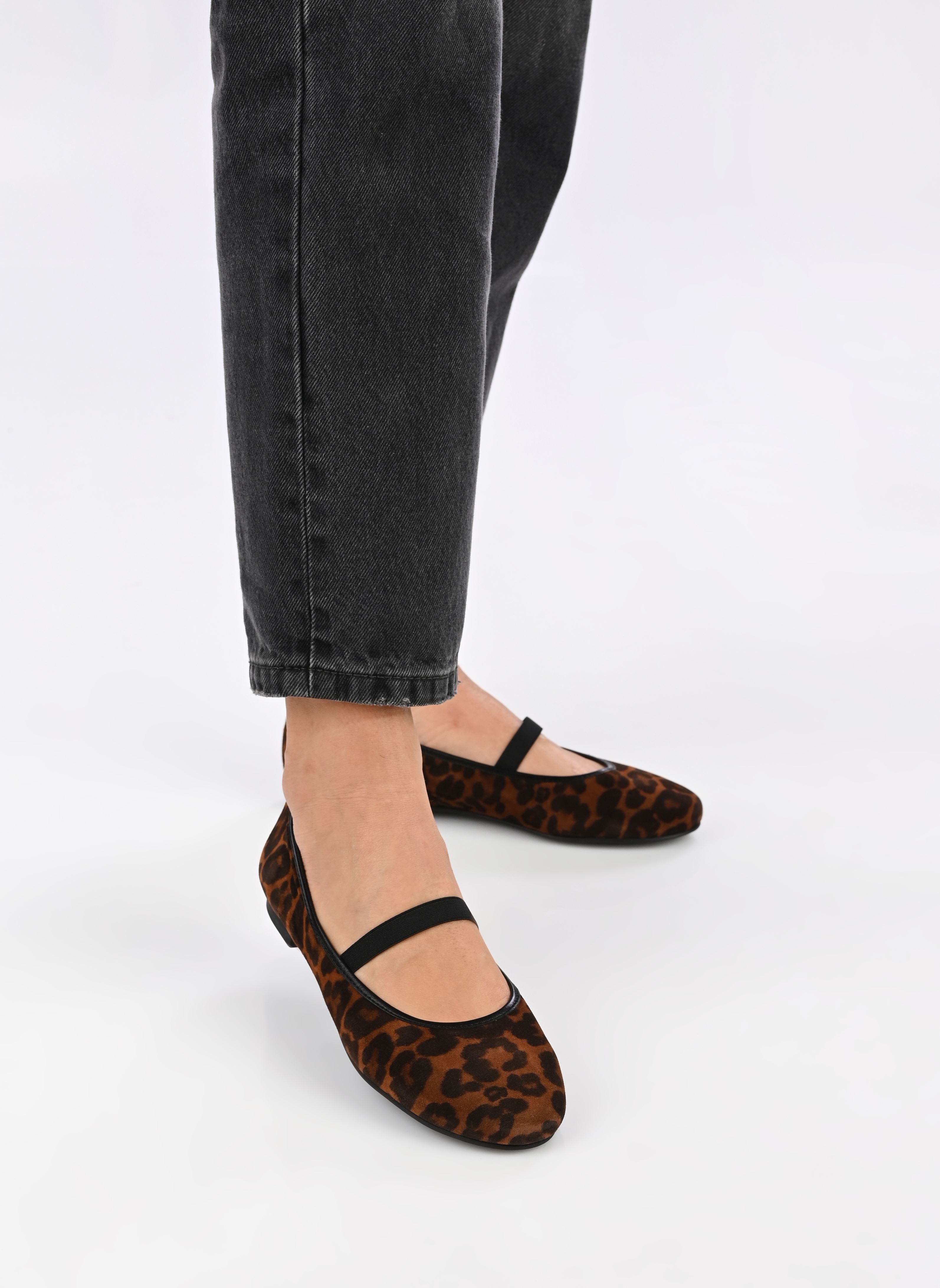 Ballerines classiques 7602 femme marron Bryan Stepwise Ballerines classiques 7602 femme marron LEOPARDO
