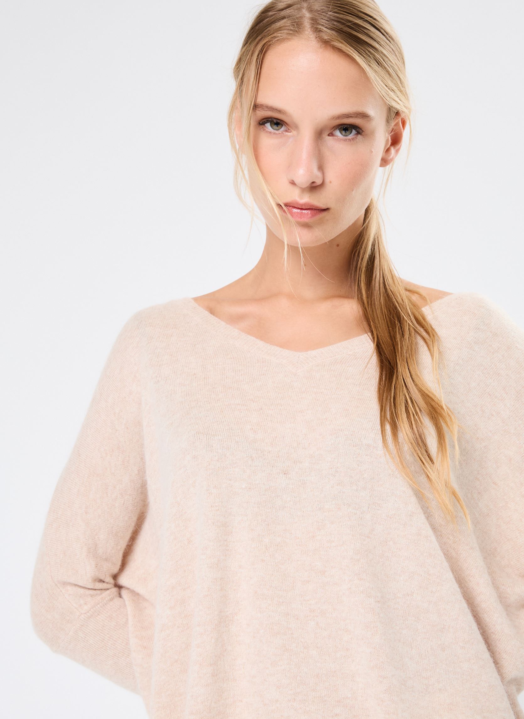 Truien Gaby dames beige ARTLOVE Truien Gaby dames beige Beige