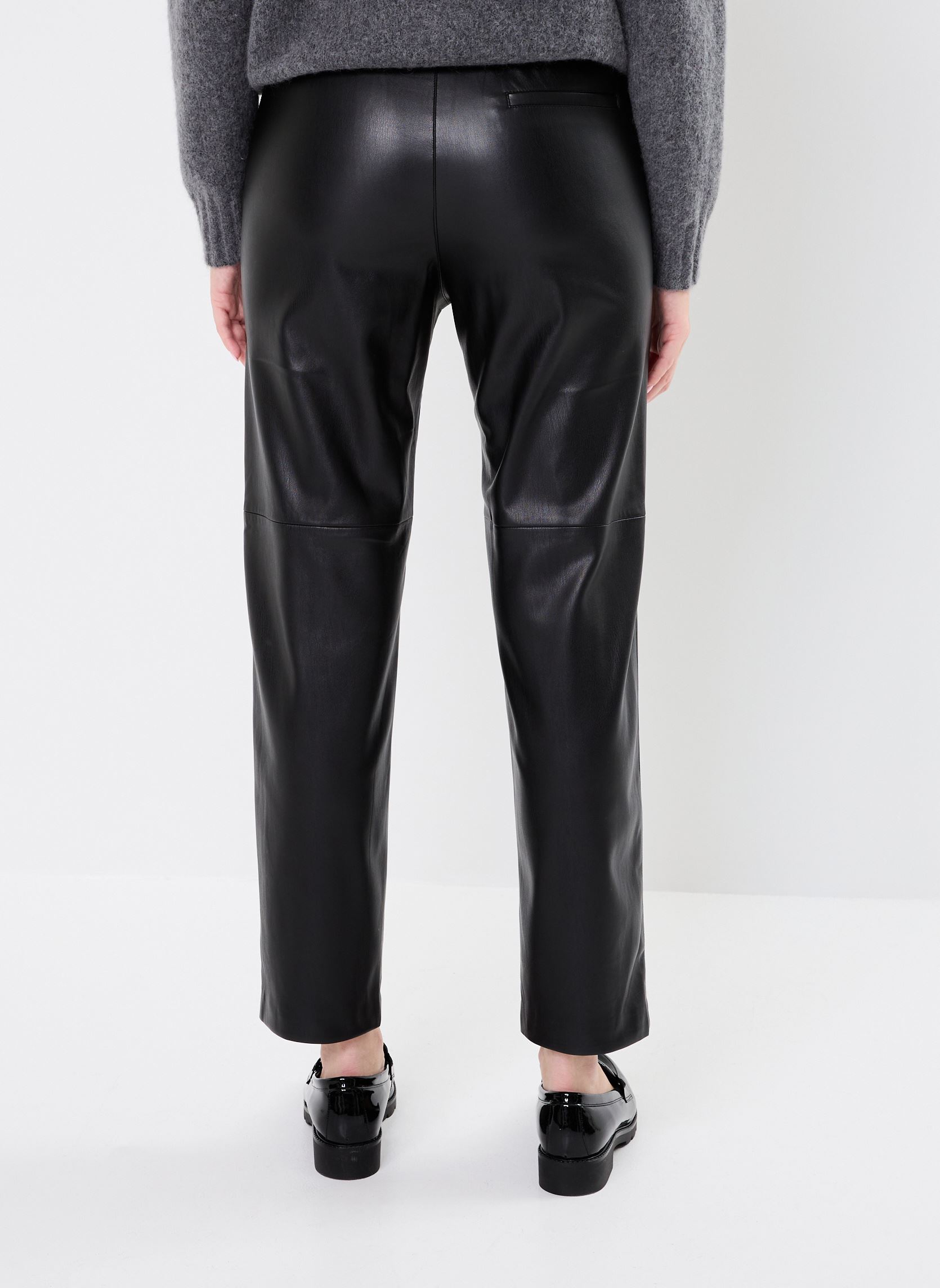Rechte broeken Jordana dames zwart ARTLOVE Rechte broeken Jordana dames zwart BLACK