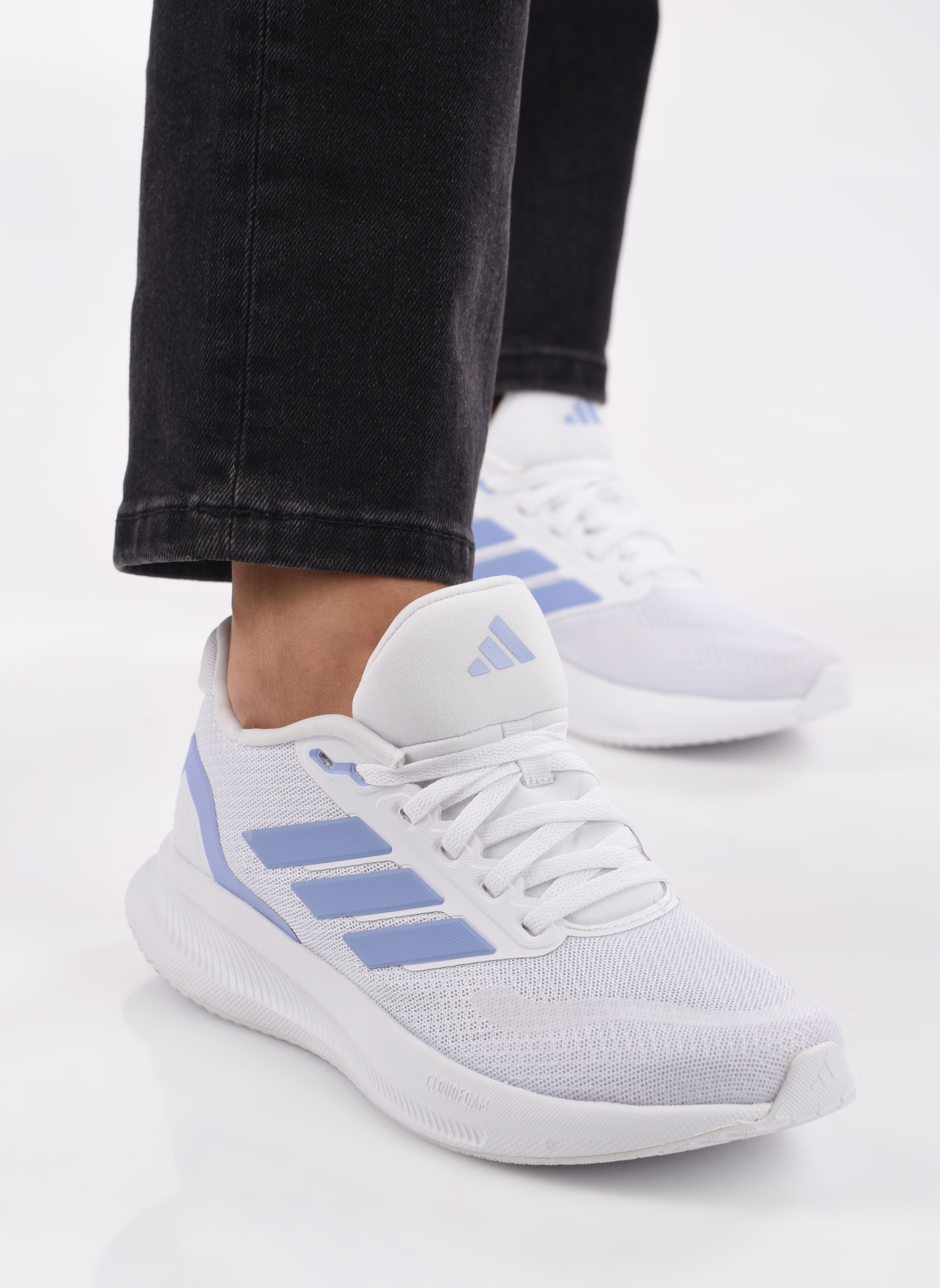Sportschuhe Runfalcon 5 W damen weiß adidas performance Sportschuhe Runfalcon 5 W damen weiß FTWWHT/BLUSPA/CBLACK