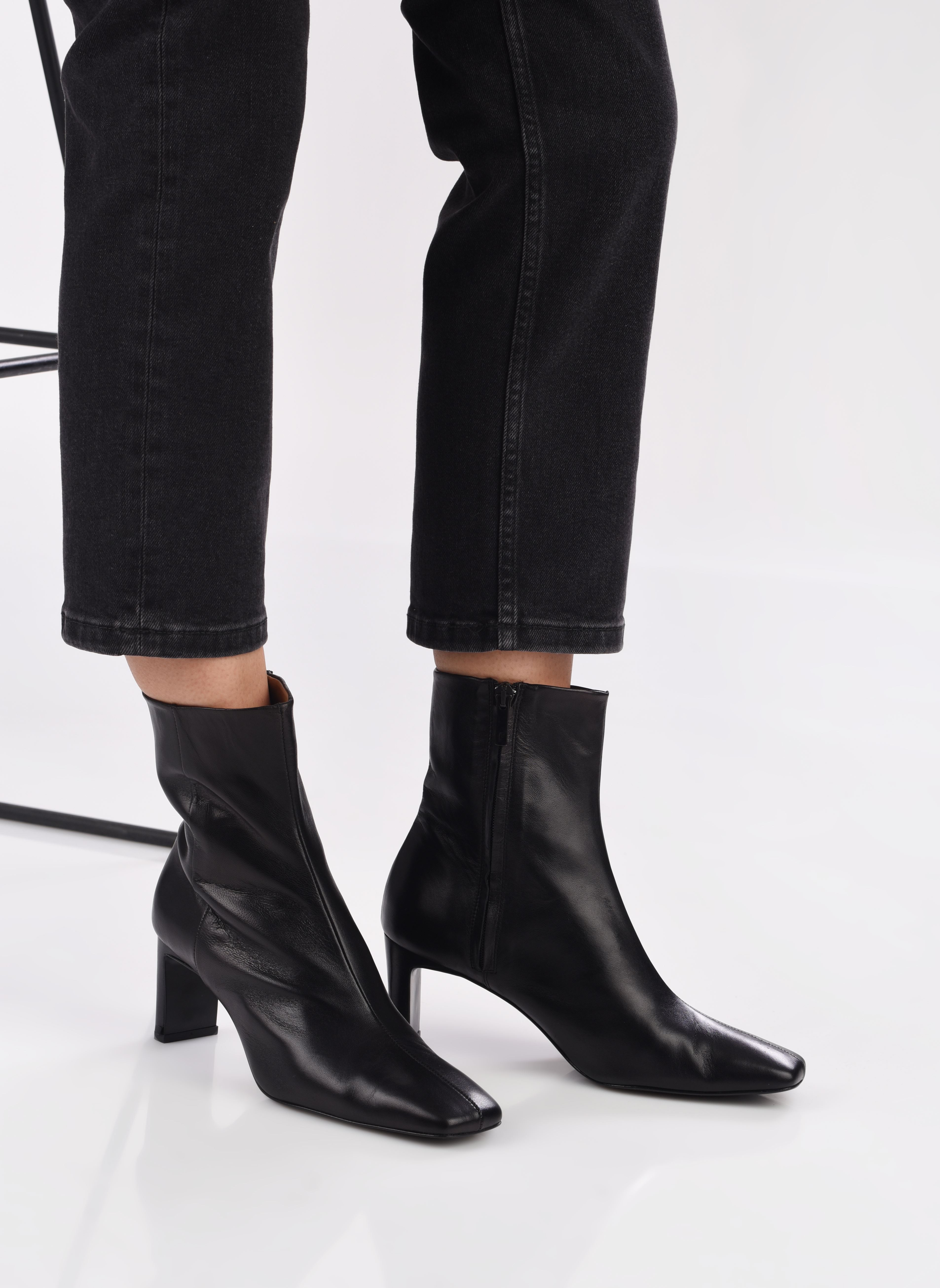 Stiefeletten und Stiefel Moa damen schwarz Flattered Stiefeletten und Stiefel Moa damen schwarz LEATHER BLACK