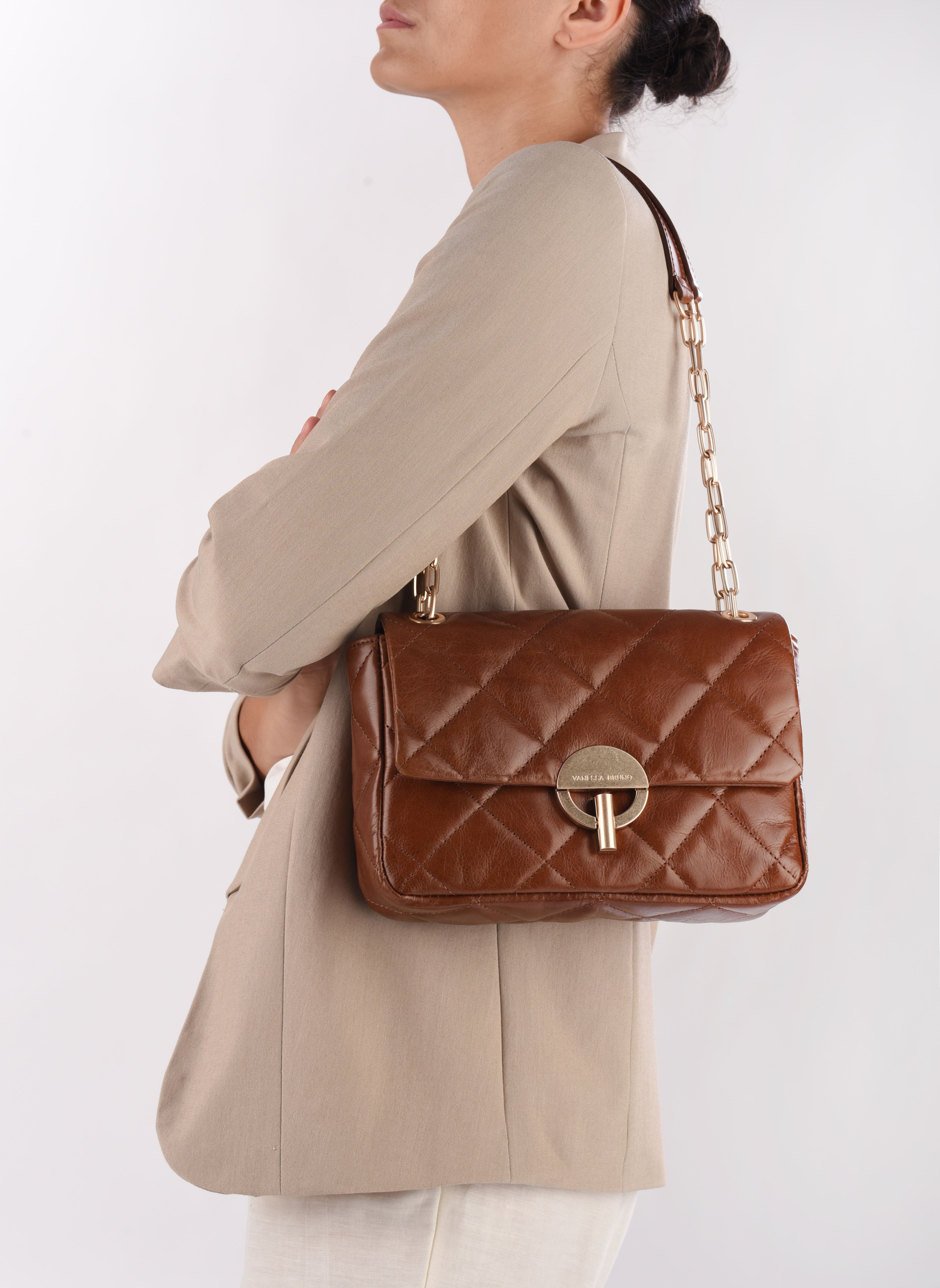 Schoudertassen Grand Moon Matelasse En Cuir Craquele dames bruin Vanessa Bruno Schoudertassen Grand Moon Matelasse En Cuir Craquele dames bruin HAVANE