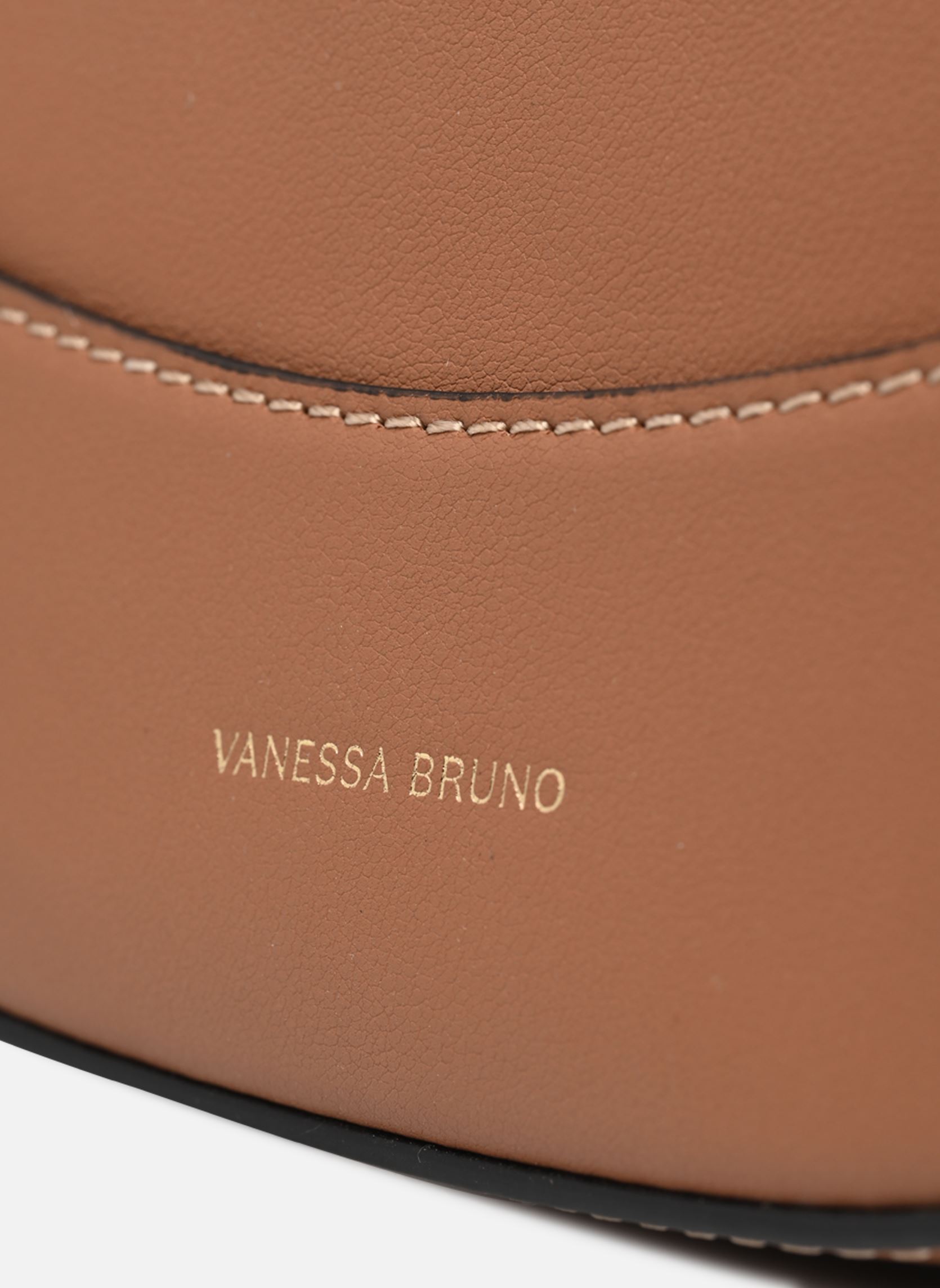 Schoudertassen Daily Bag dames bruin Vanessa Bruno Schoudertassen Daily Bag dames bruin Biscuit