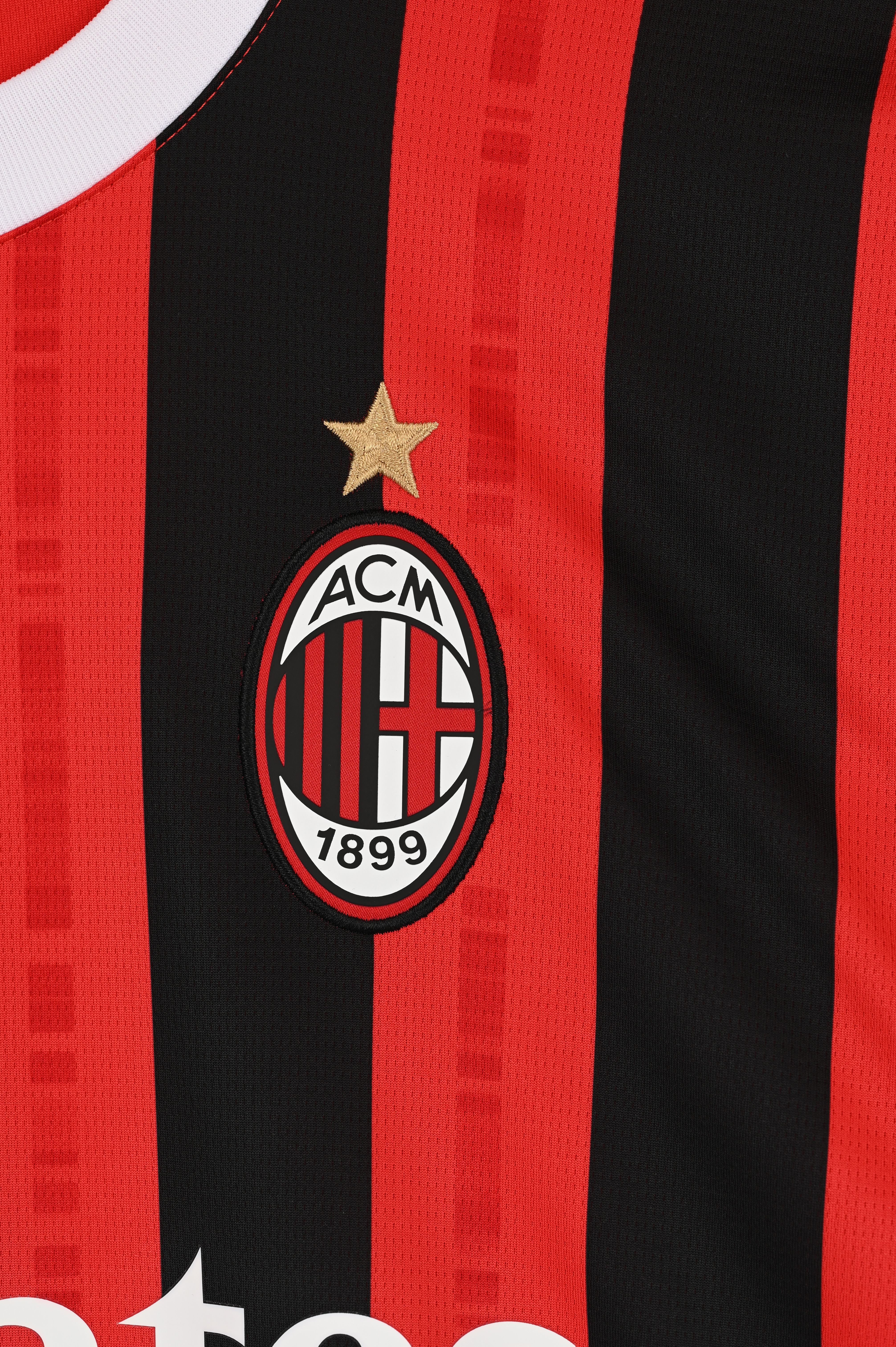 Tee-shirts manches courtes Maillot de foot AC Milan replica W - Uni femme multicolore Puma Tee-shirts manches courtes Maillot de foot AC Milan replica W - Uni femme multicolore FOR ALL TIME RED-PUMA BLACK