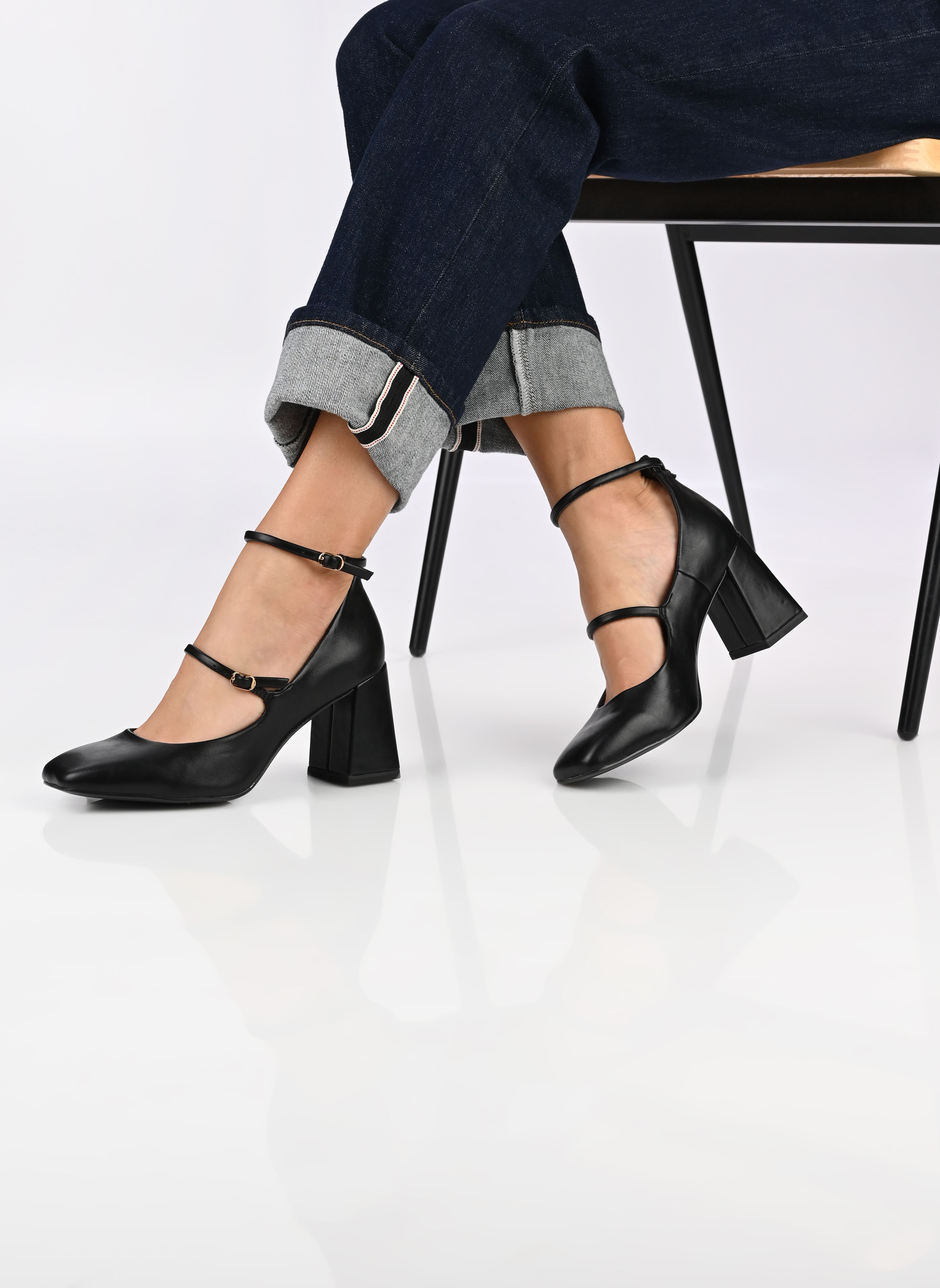 Escarpins à brides 22412-43 femme noir Tamaris Escarpins à brides 22412-43 femme noir BLACK MATT