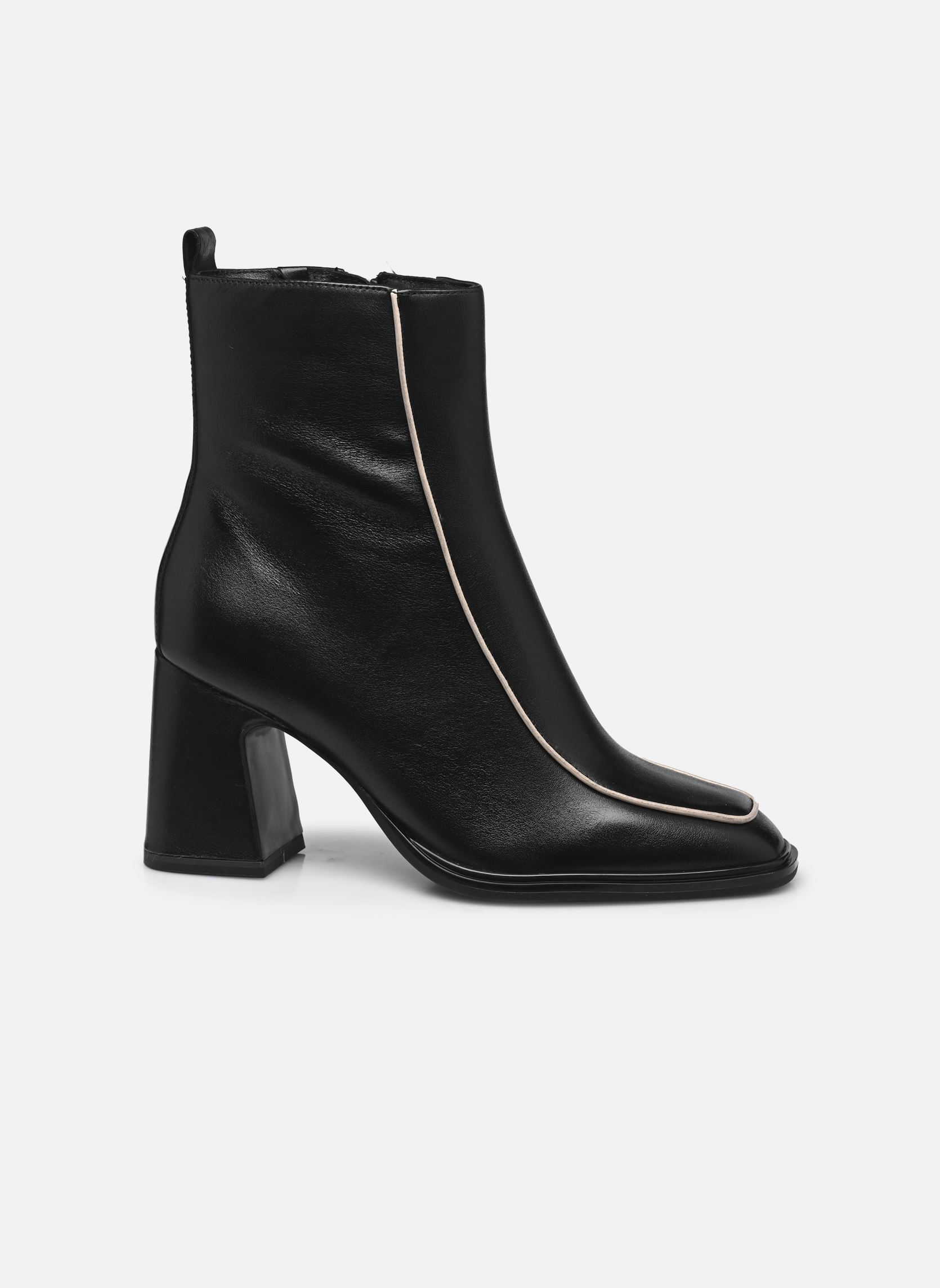 Enkellaarzen en boots 25038-43 dames zwart NEWD. Enkellaarzen en boots 25038-43 dames zwart BLACK COMB