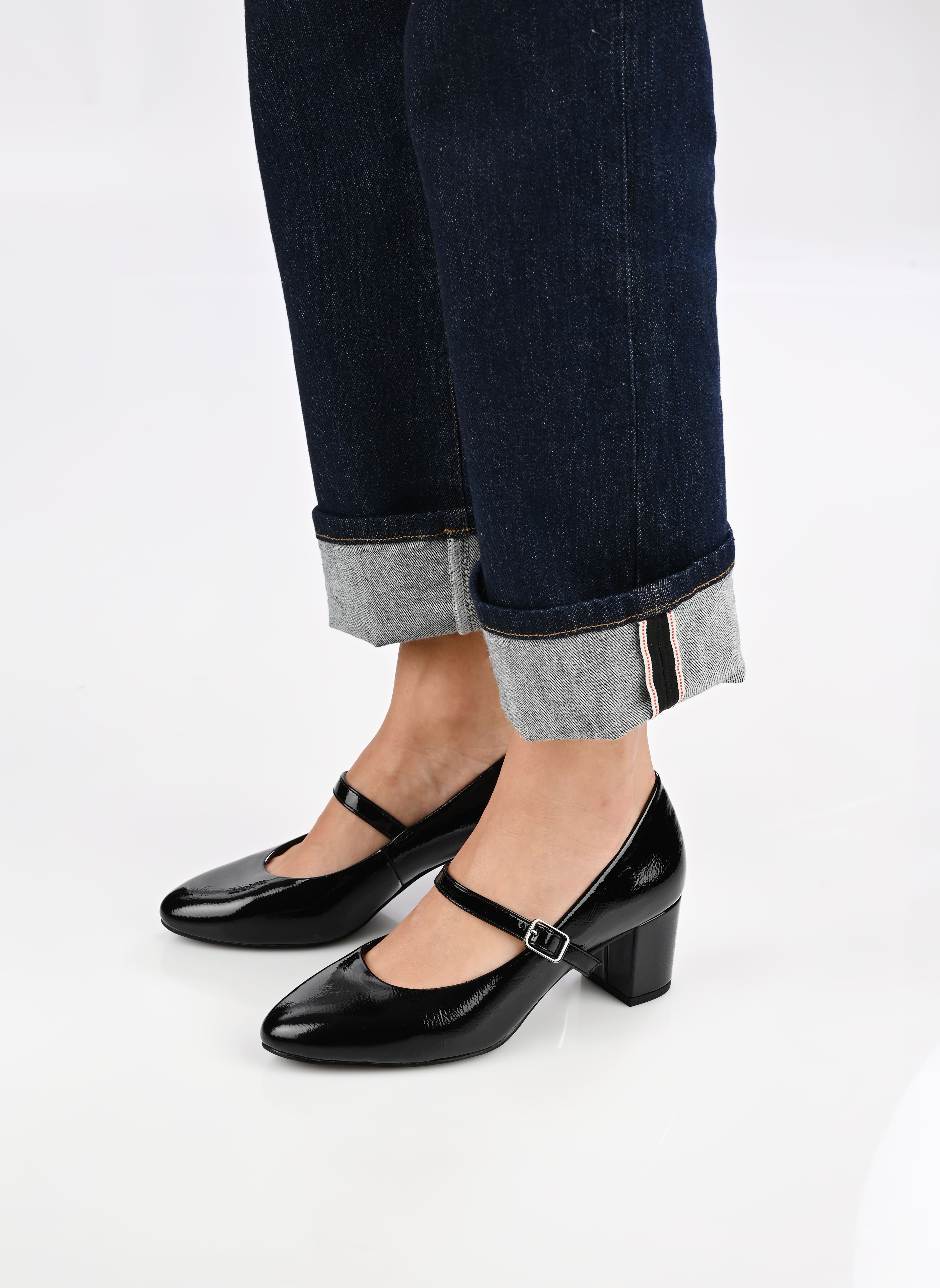 Pumps mit Riemchen 22452-43 damen schwarz Marco Tozzi Pumps mit Riemchen 22452-43 damen schwarz BLACK PATENT