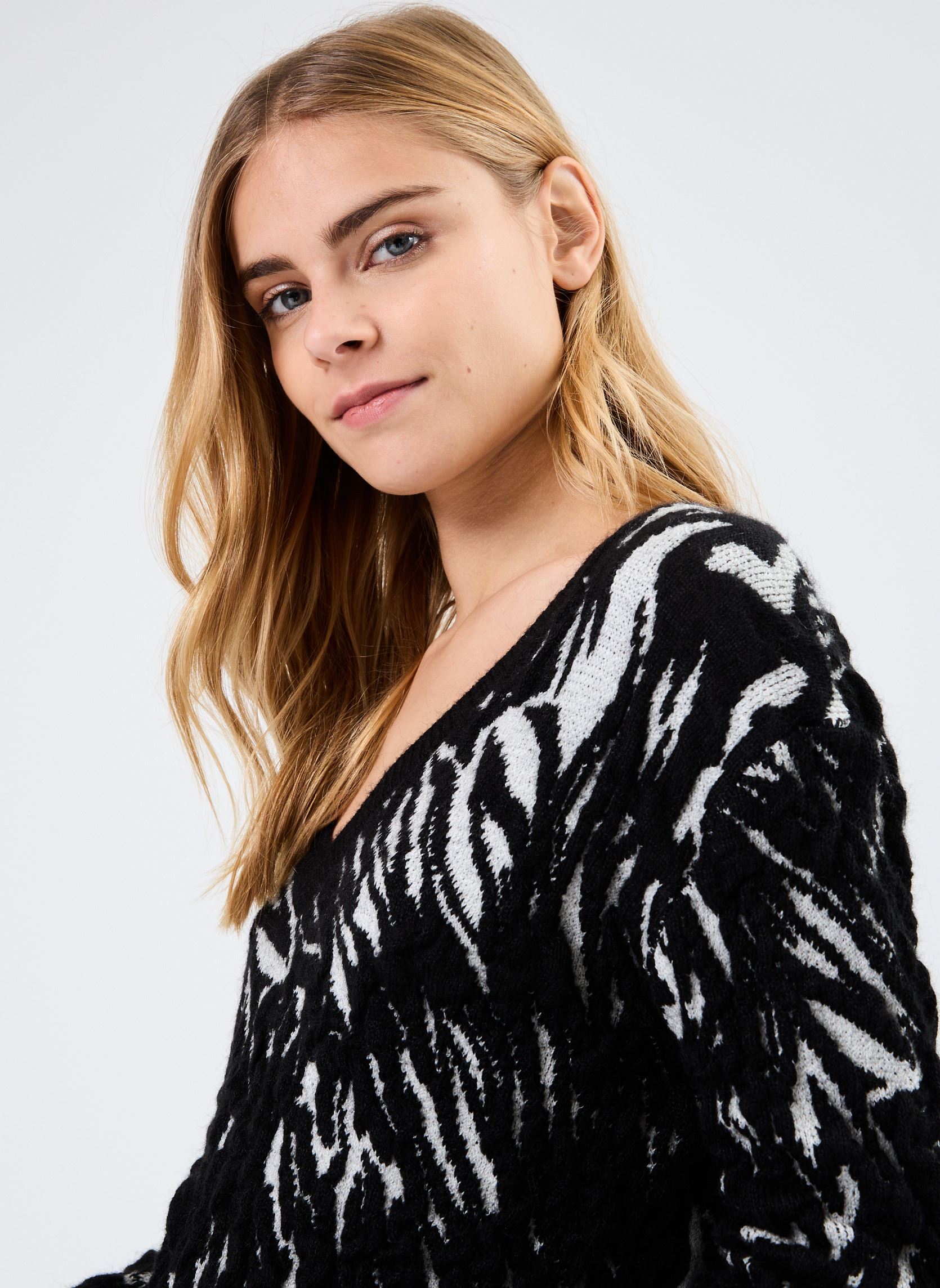 Pulls BZ18155 femme noir IKKS Women Pulls BZ18155 femme noir NOIR
