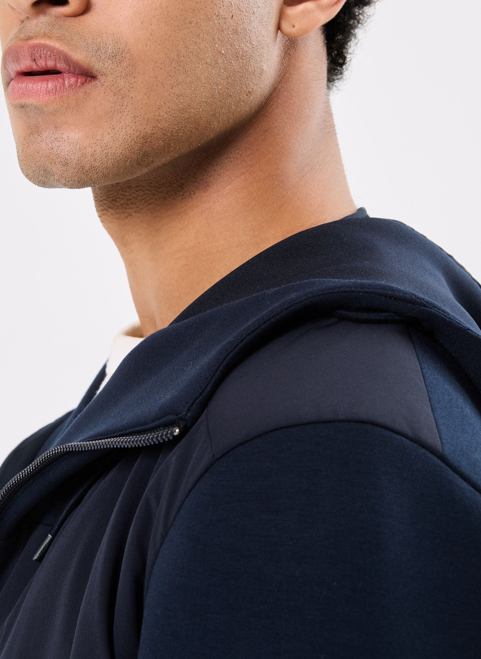 Sweats zippés MZ45013 homme bleu IKKS Men Sweats zippés MZ45013 homme bleu MARINE