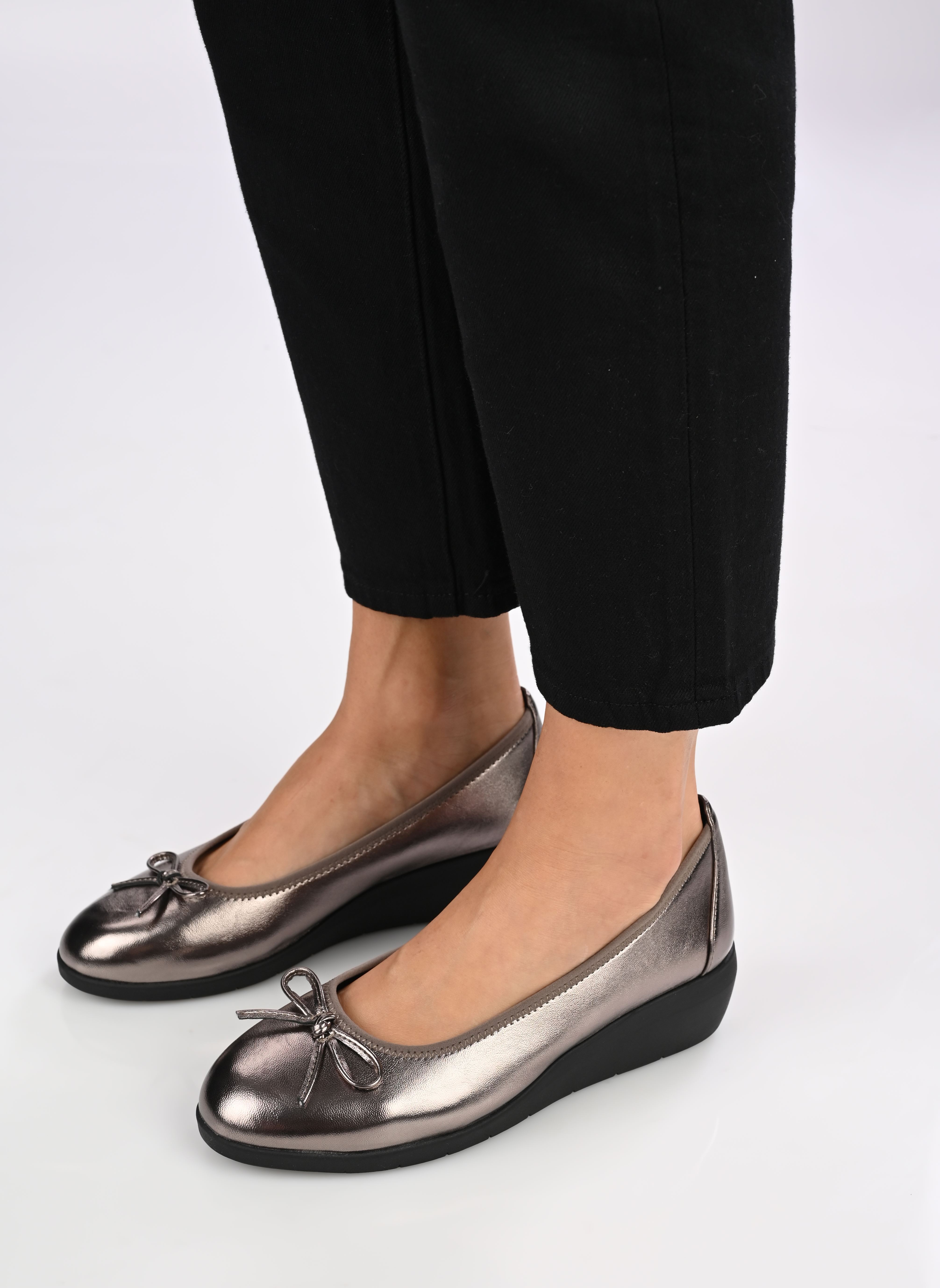 Ballerines classiques 22162-43 femme argent Jana shoes Ballerines classiques 22162-43 femme argent PEWTER