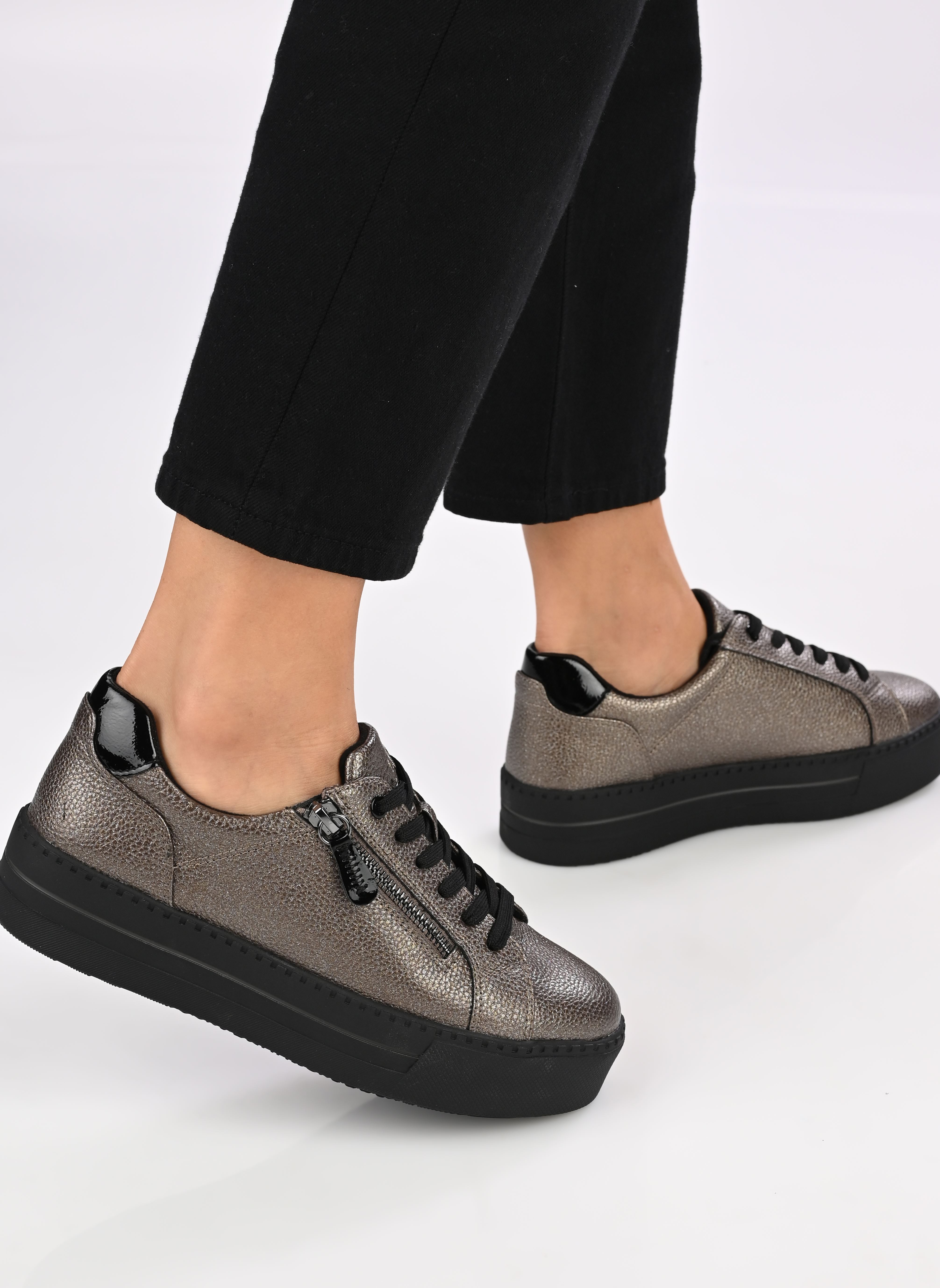 Baskets compensées 23767-43 femme argent Jana shoes Baskets compensées 23767-43 femme argent Pewter