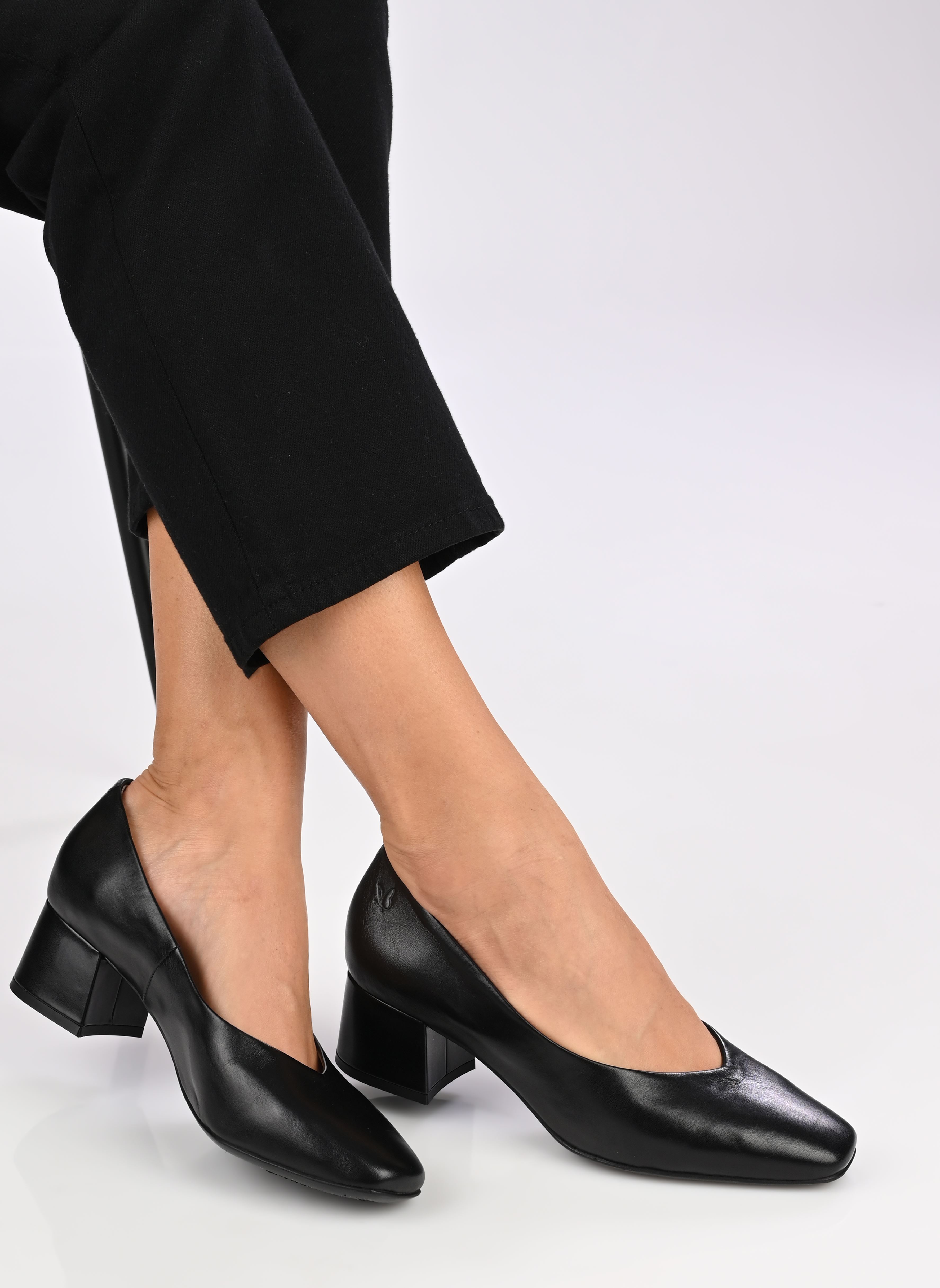 Pumps 22315-42 damen schwarz Caprice Pumps 22315-42 damen schwarz BLACK NAPPA