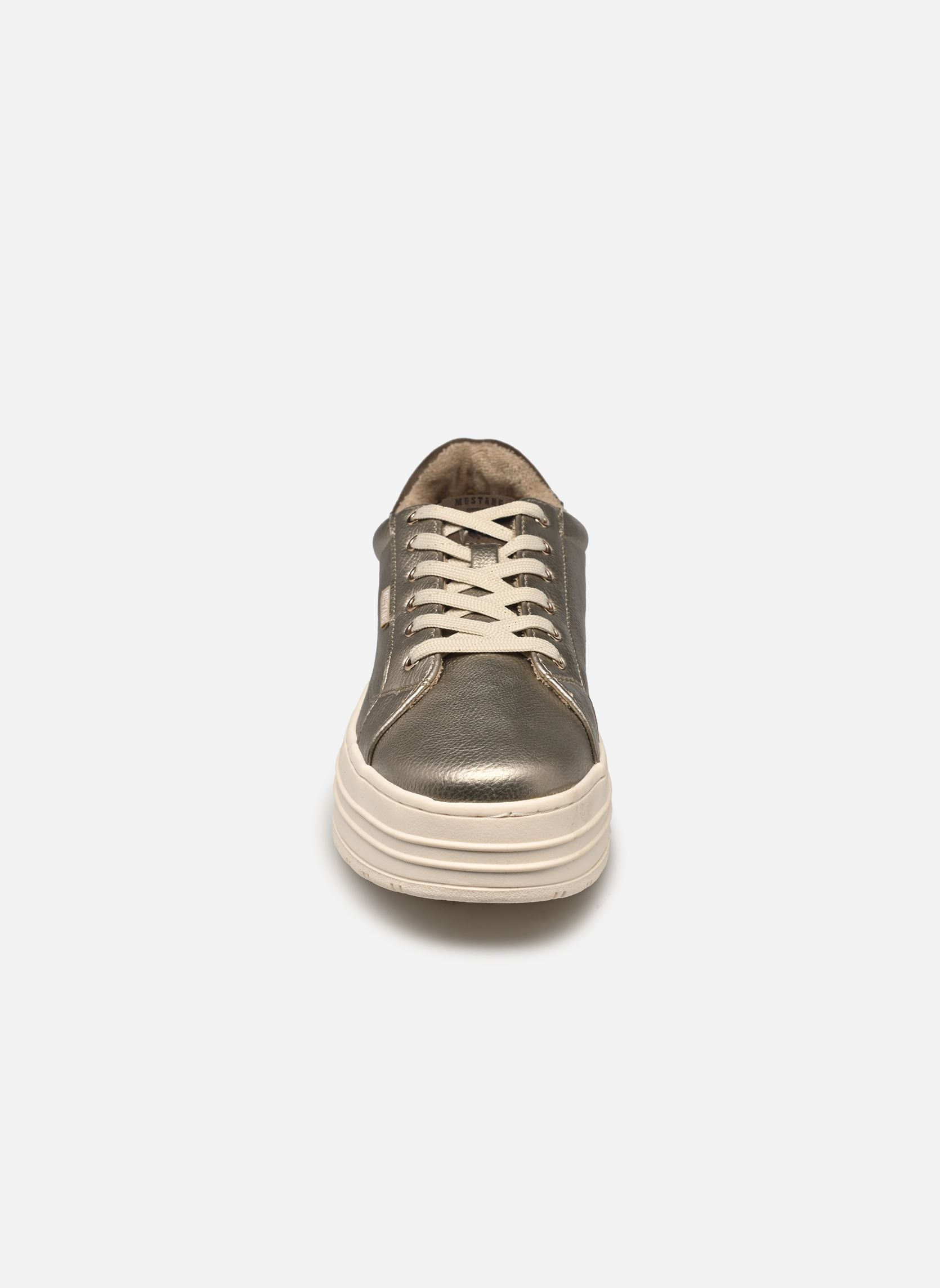 Baskets basses 1497302 femme or et bronze Mustang shoes Baskets basses 1497302 femme or et bronze Champagner