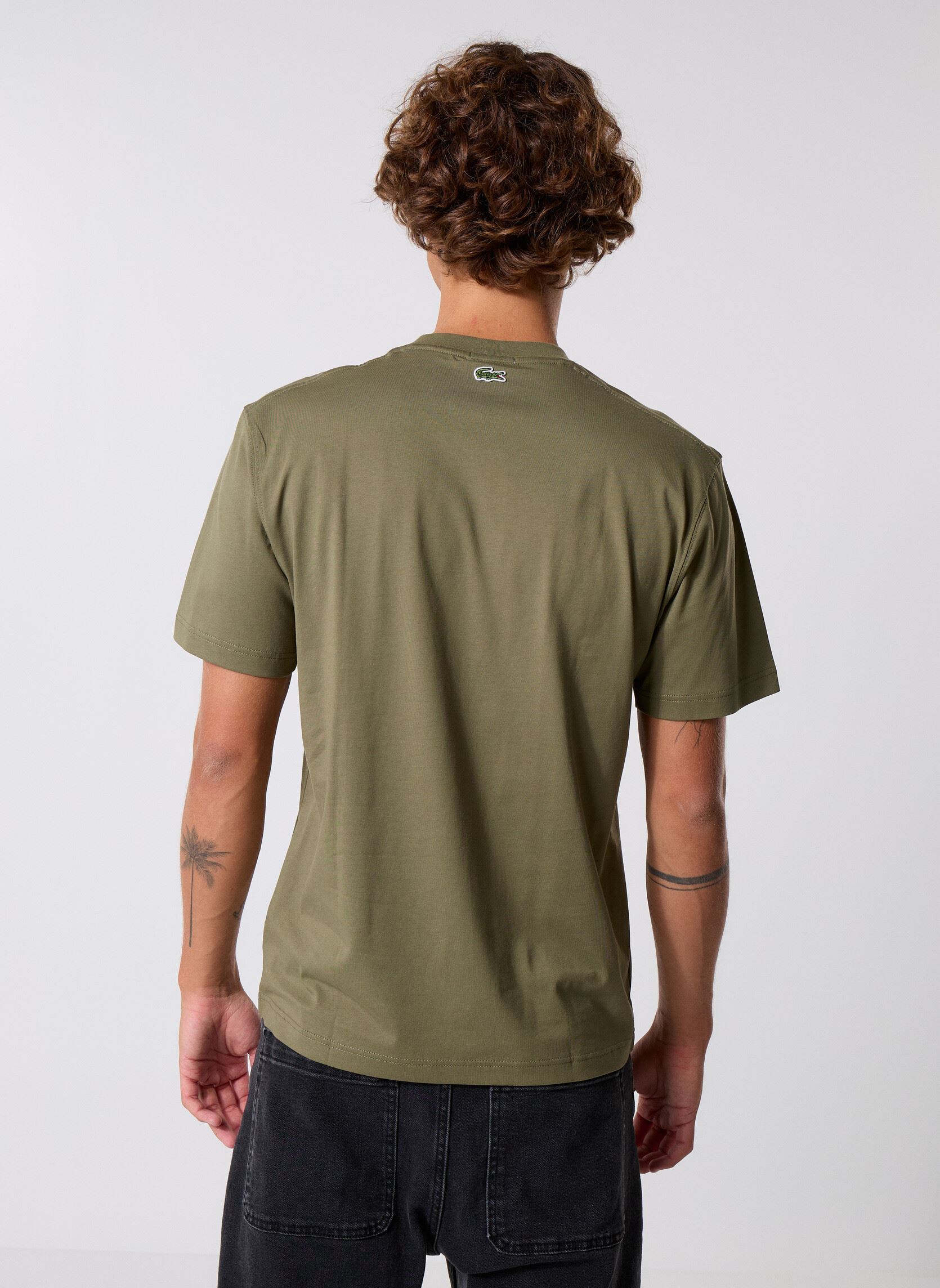 Tee-shirts manches courtes T-shirt classic fit jersey de coton homme vert Lacoste Tee-shirts manches courtes T-shirt classic fit jersey de coton homme vert OLIVE 06Y