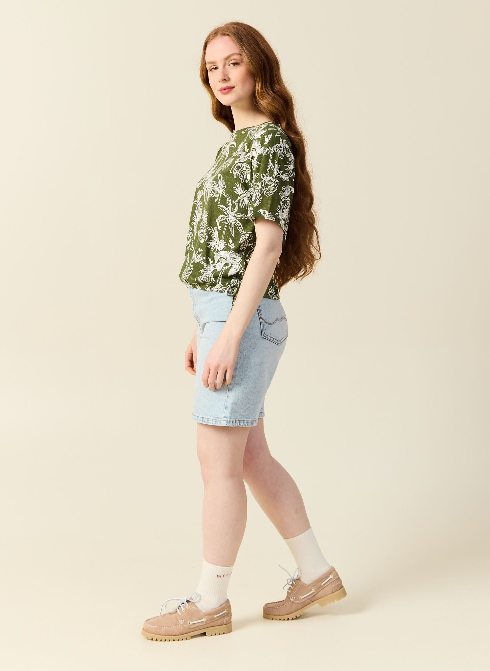 Tee-shirts ABSTRAITCOUF femme vert Bonobo Tee-shirts ABSTRAITCOUF femme vert Vert