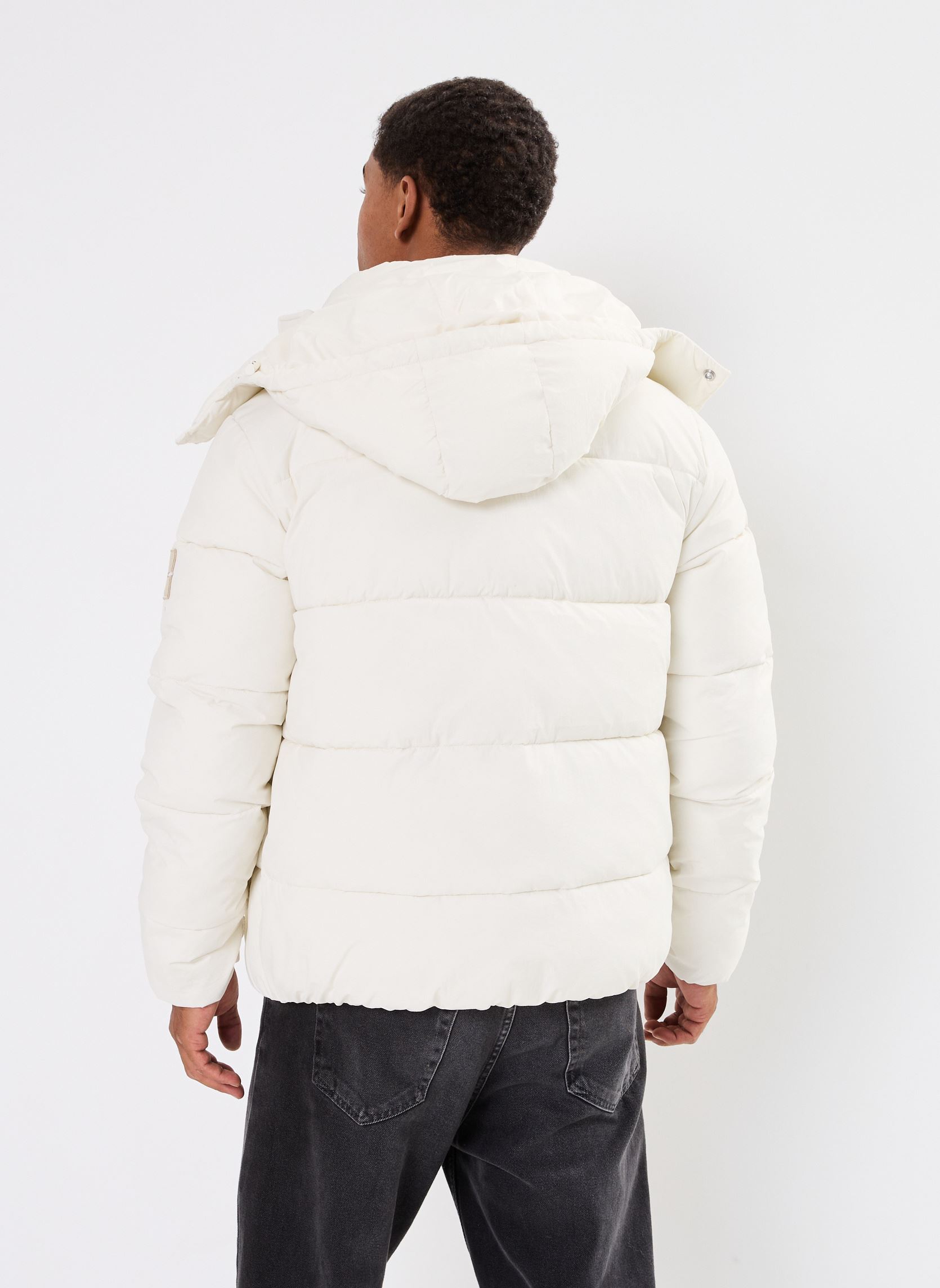Gewatteerde jassen Essentials Non Down J30J326104 heren wit Calvin Klein Jeans Gewatteerde jassen Essentials Non Down J30J326104 heren wit WHITE
