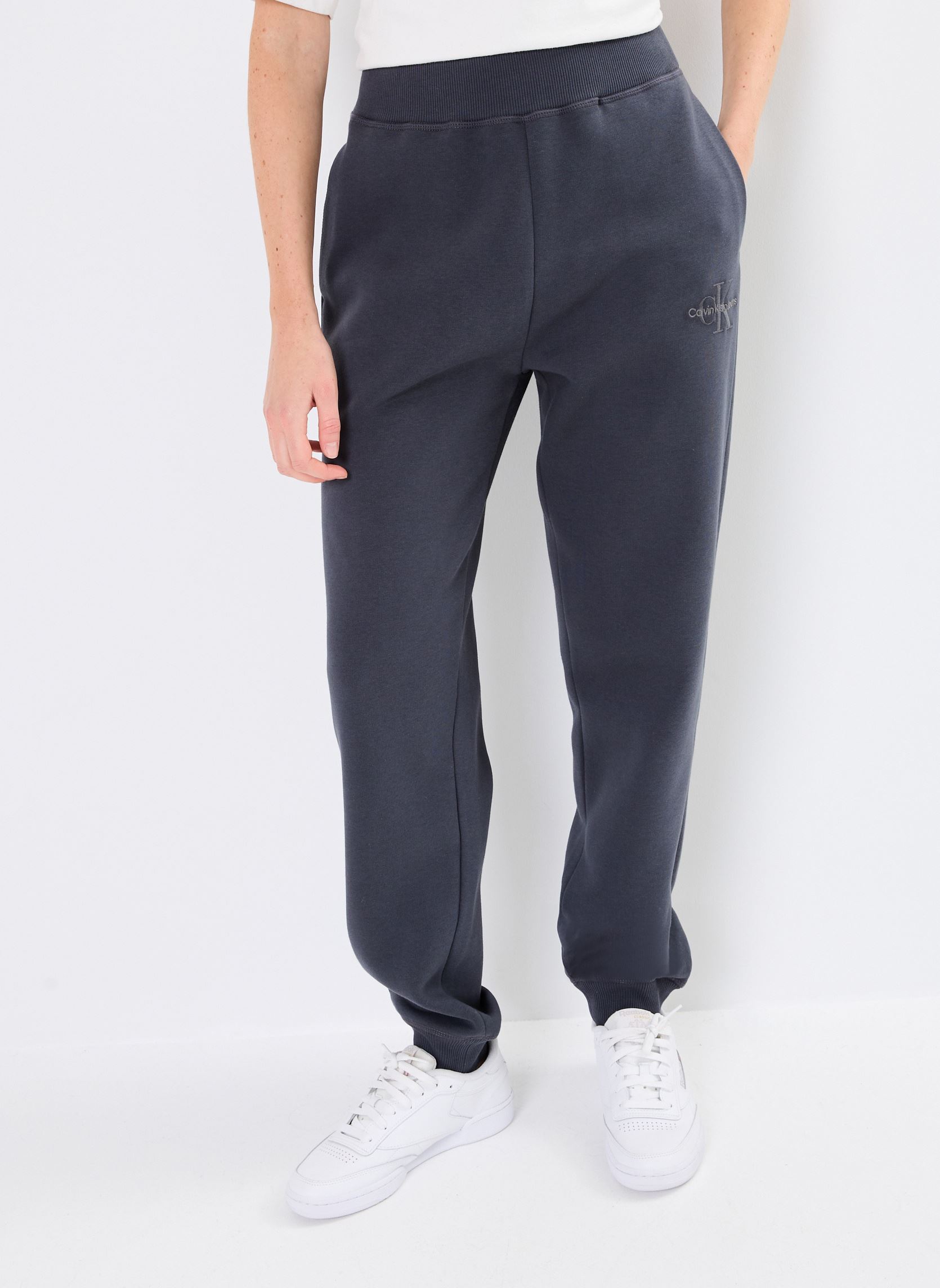 Vêtements Calvin Klein Jeans Monologo Cuffed Jog J20J223590 pour Accessoires