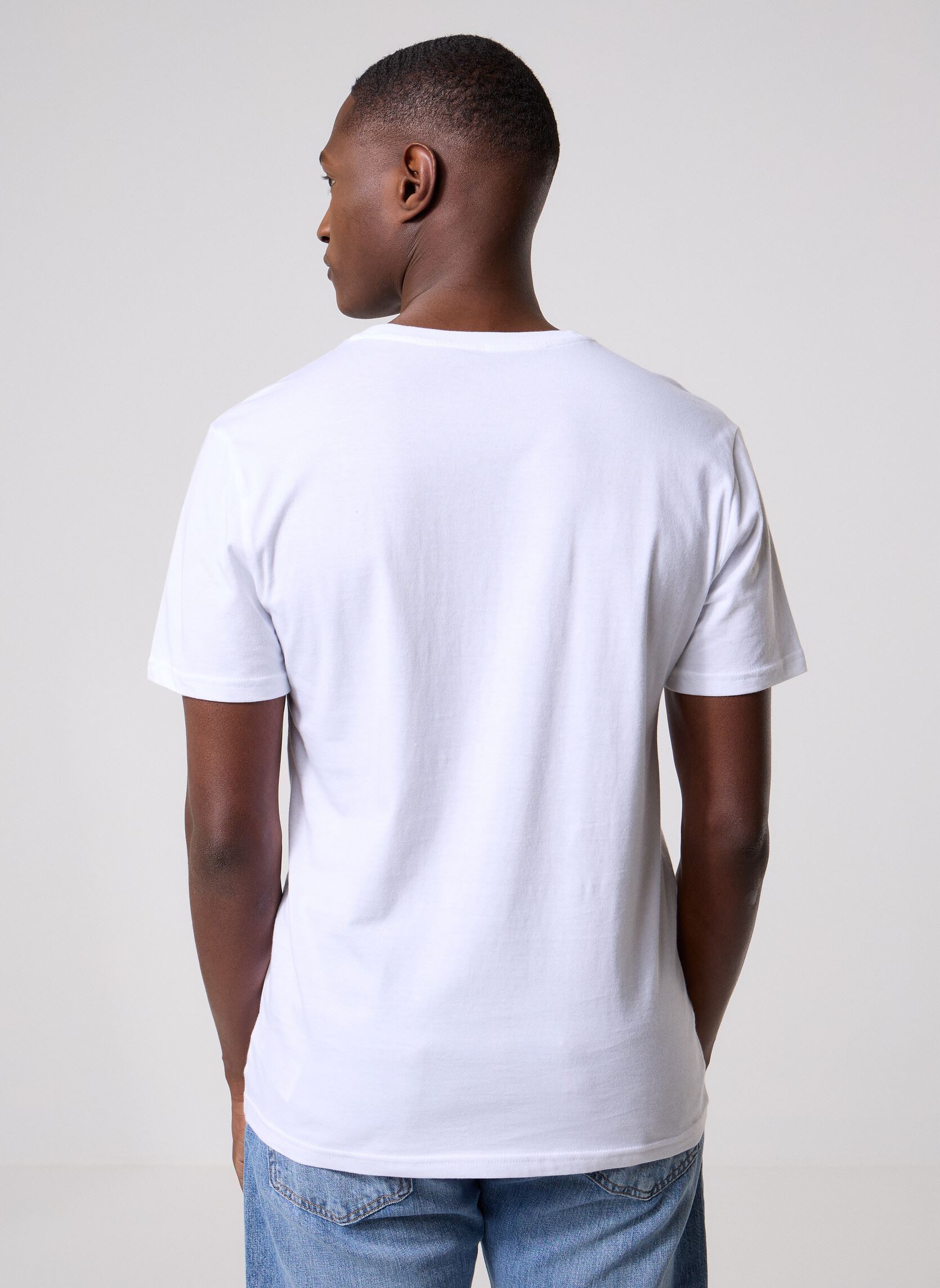 Tee-shirts manches courtes 3P Ss Tee UM0UM03379 homme blanc Tommy Hilfiger Tee-shirts manches courtes 3P Ss Tee UM0UM03379 homme blanc WHITE/BLACK/GREY HEATHER