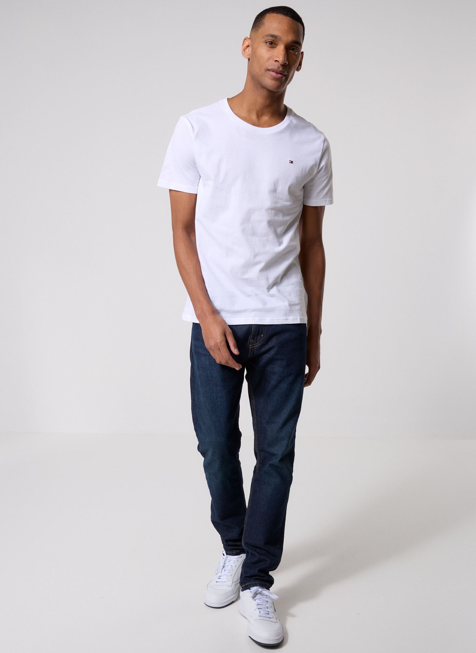 Tee-shirts manches courtes 3P Ss Tee UM0UM03379 homme blanc Tommy Hilfiger Tee-shirts manches courtes 3P Ss Tee UM0UM03379 homme blanc White/white/white