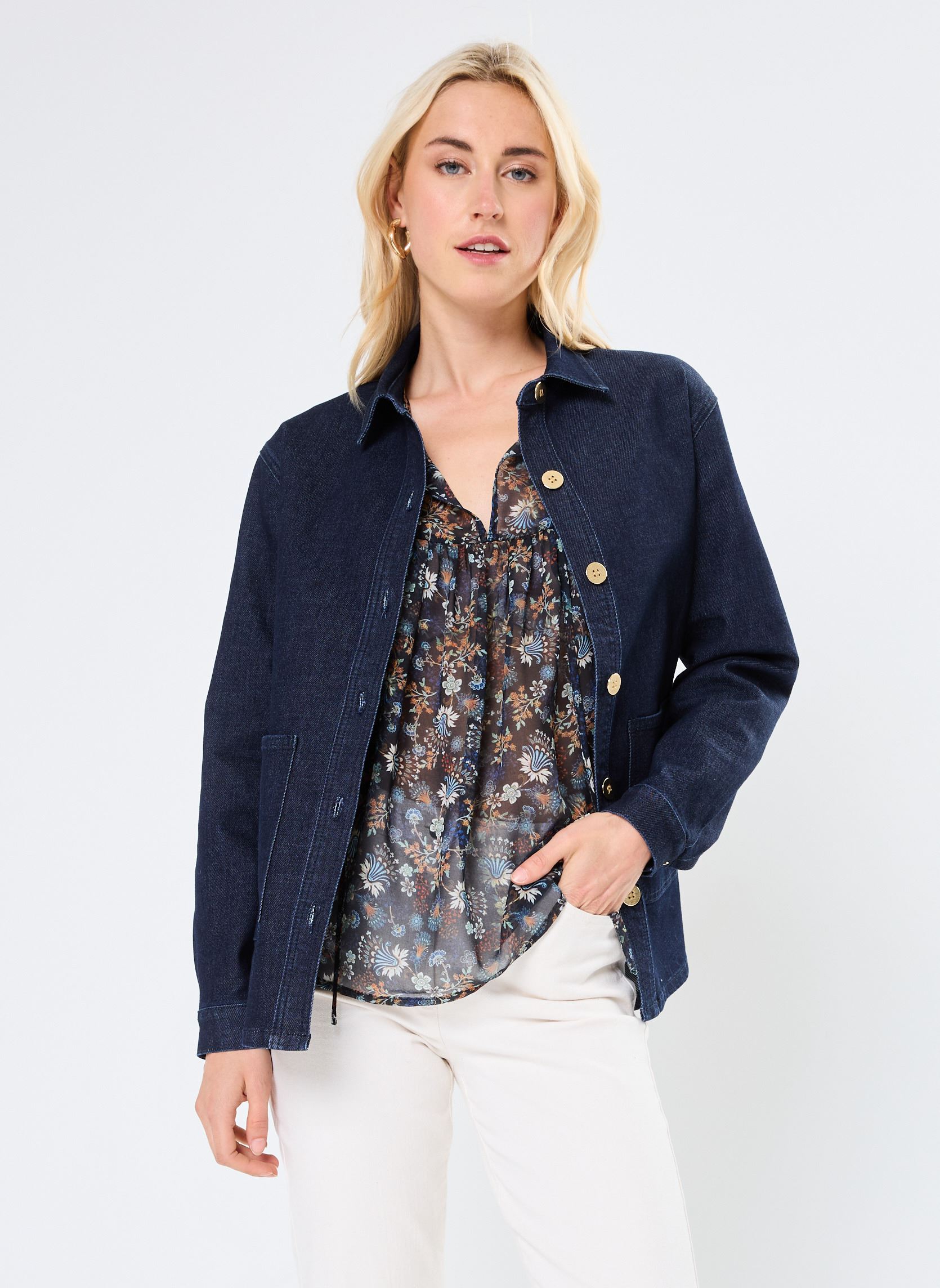 Vestes en jean LADIES WOVEN JACKET femme bleu Molly Bracken Vestes en jean LADIES WOVEN JACKET femme bleu BRUT DENIM