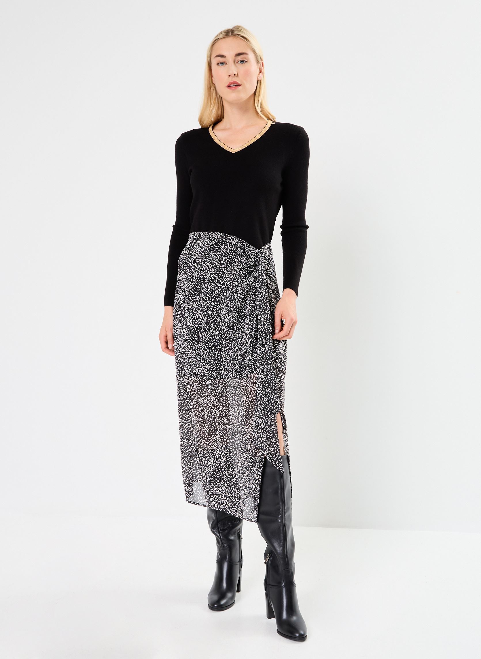 Jupes longues LADIES WOVEN SKIRT femme noir Molly Bracken Jupes longues LADIES WOVEN SKIRT femme noir BLACK GAIA