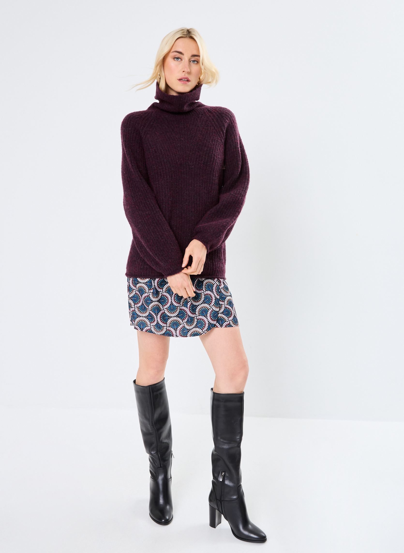 Pulls LADIES KNITTED TURTLE NECK SWEATER femme bordeaux Molly Bracken Pulls LADIES KNITTED TURTLE NECK SWEATER femme bordeaux DARK RED