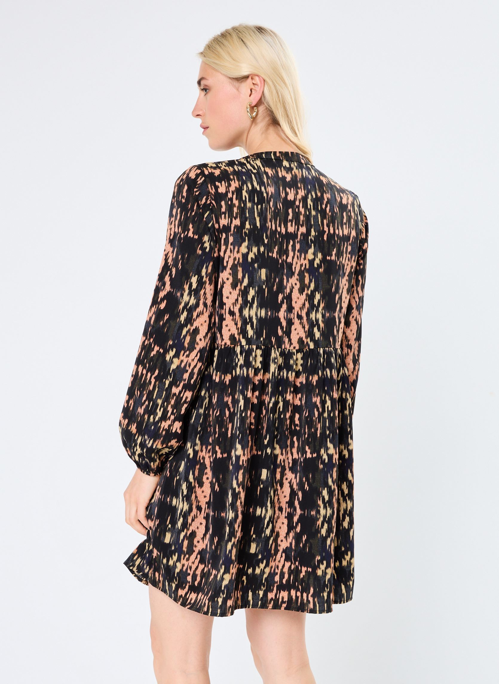 Kleider LADIES WOVEN DRESS damen mehrfarbig Molly Bracken Kleider LADIES WOVEN DRESS damen mehrfarbig KHAKI LOONA