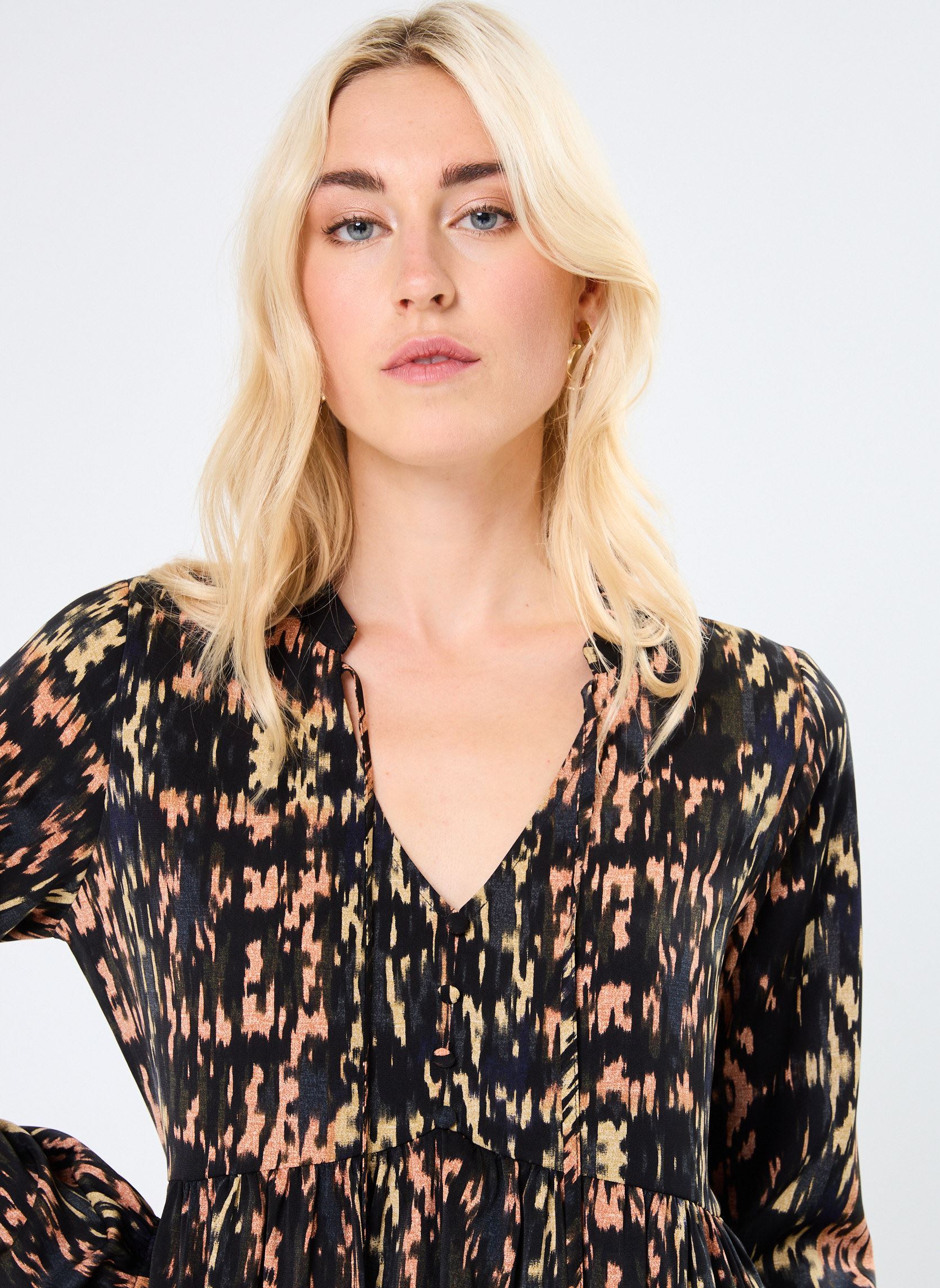 Kleider LADIES WOVEN DRESS damen mehrfarbig Molly Bracken Kleider LADIES WOVEN DRESS damen mehrfarbig KHAKI LOONA