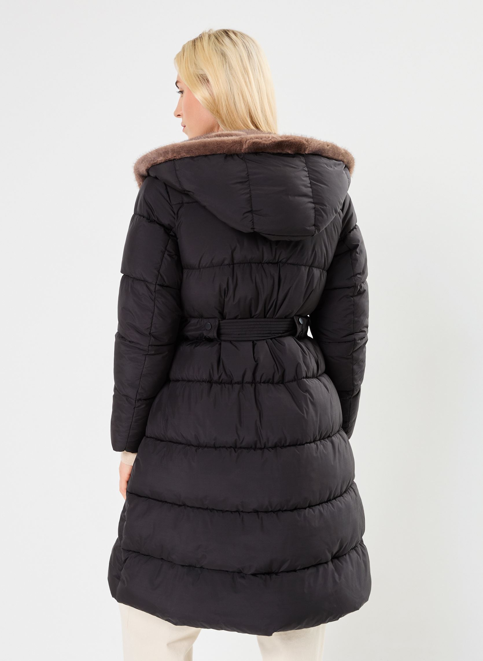 Gewatteerde jassen LADIES WOVEN PADDED JACKET dames zwart Molly Bracken Gewatteerde jassen LADIES WOVEN PADDED JACKET dames zwart BLACK