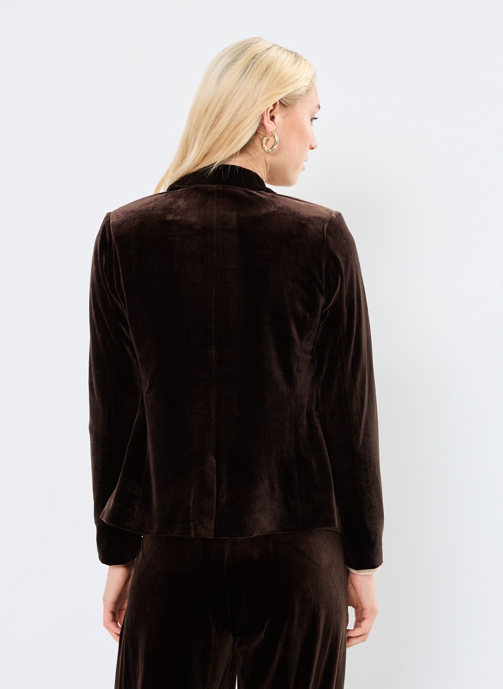 Vestes de blazer LADIES KNITTED BLAZER femme marron Molly Bracken Vestes de blazer LADIES KNITTED BLAZER femme marron CHOCOLATE