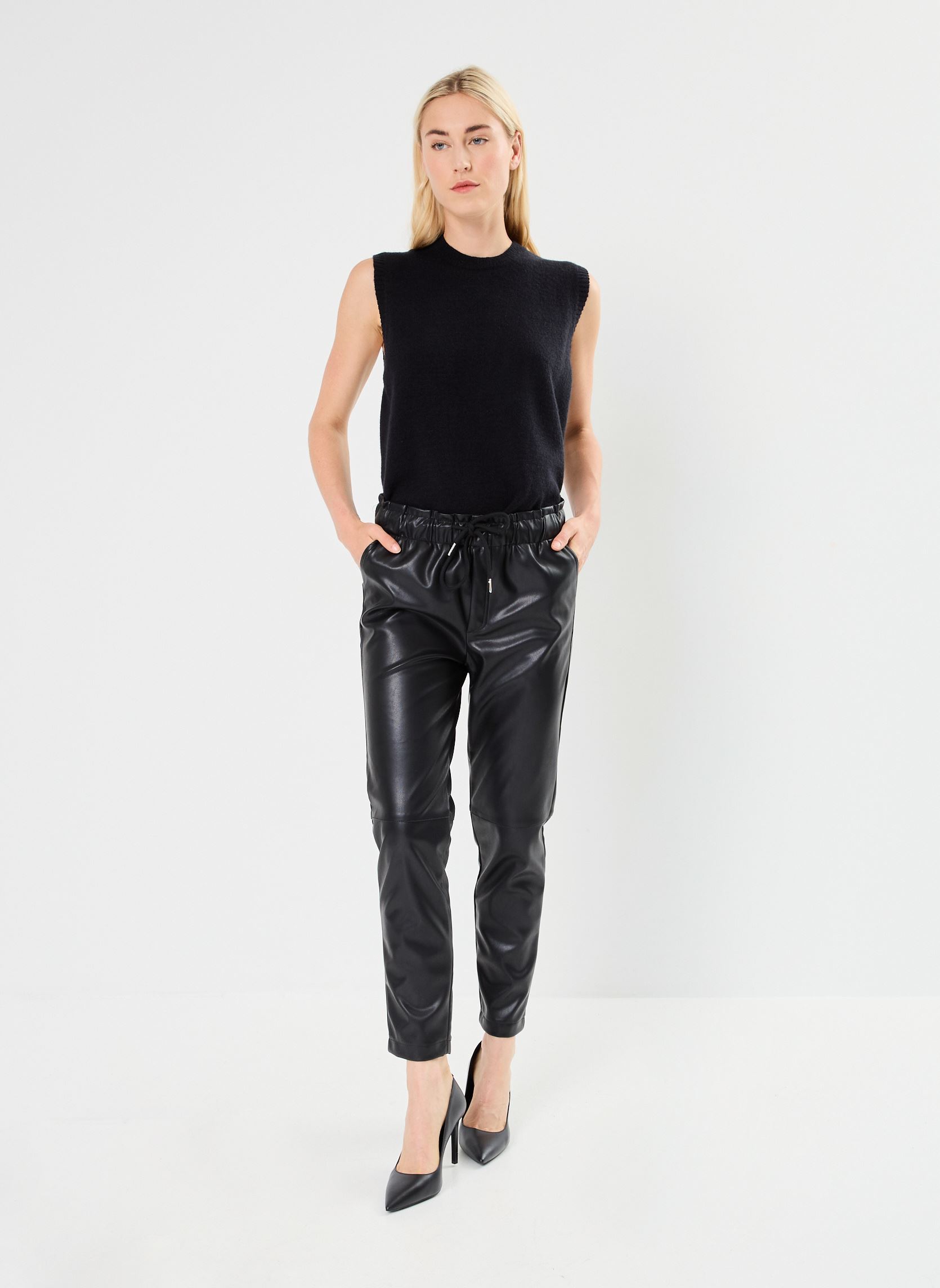 Pantalons LADIES WOVEN FAUX LEATHER PANTS femme noir Molly Bracken Pantalons LADIES WOVEN FAUX LEATHER PANTS femme noir BLACK