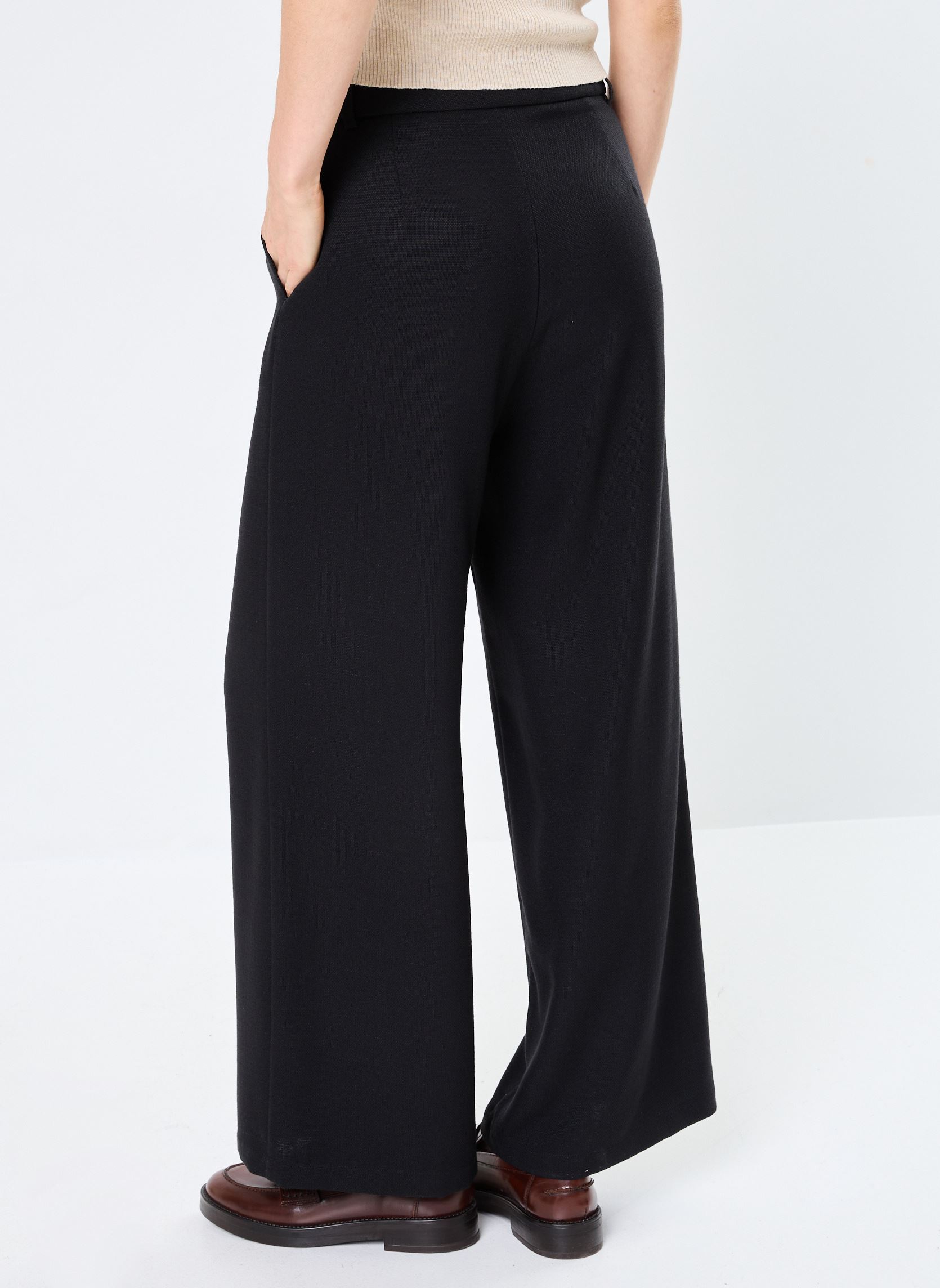 Wijde broeken LADIES WOVEN WIDE PANTS dames zwart Molly Bracken Wijde broeken LADIES WOVEN WIDE PANTS dames zwart BLACK