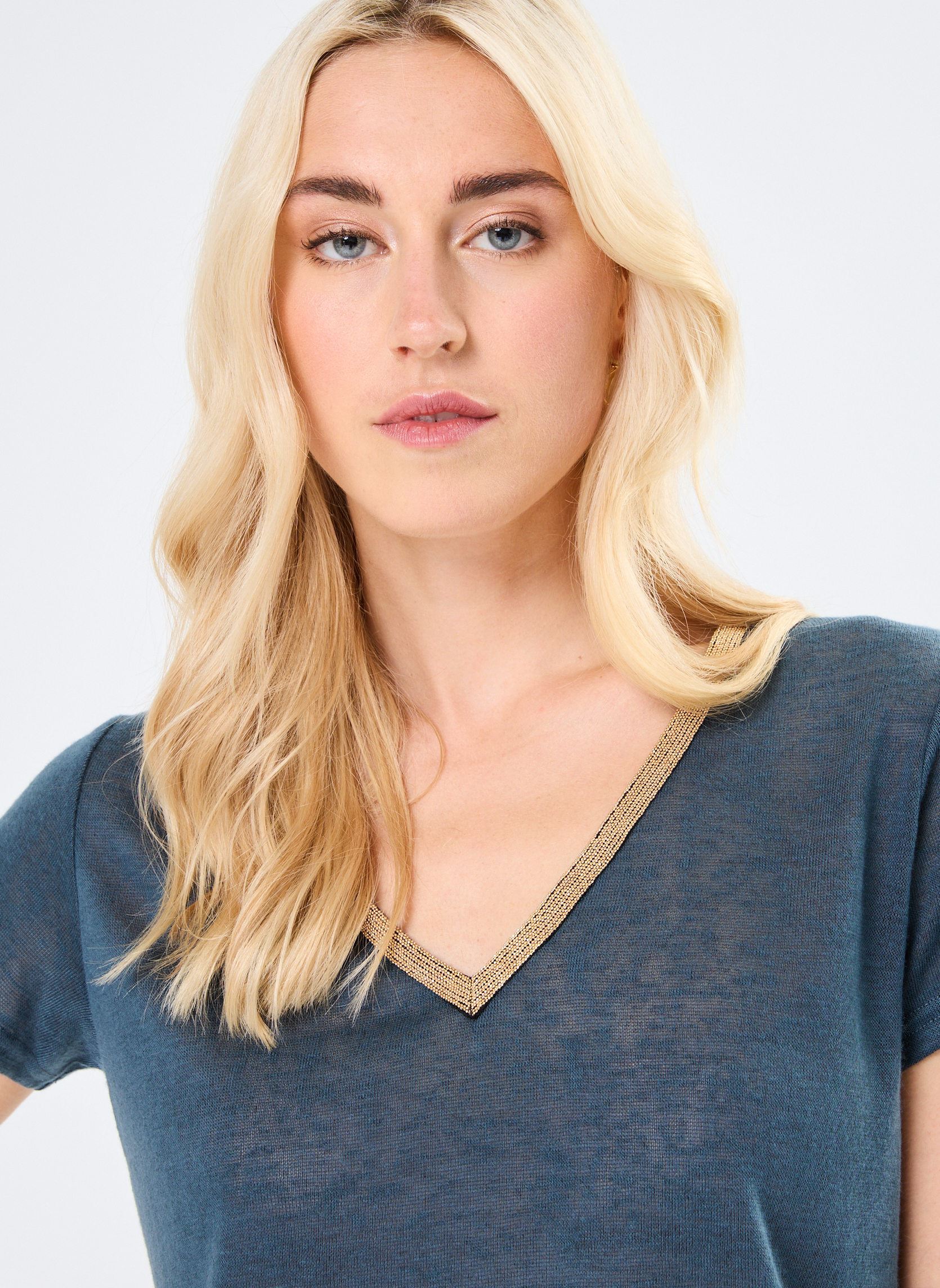 Tee-shirts manches courtes LADIES KNITTED TEE femme bleu Molly Bracken Tee-shirts manches courtes LADIES KNITTED TEE femme bleu PETROL BLUE