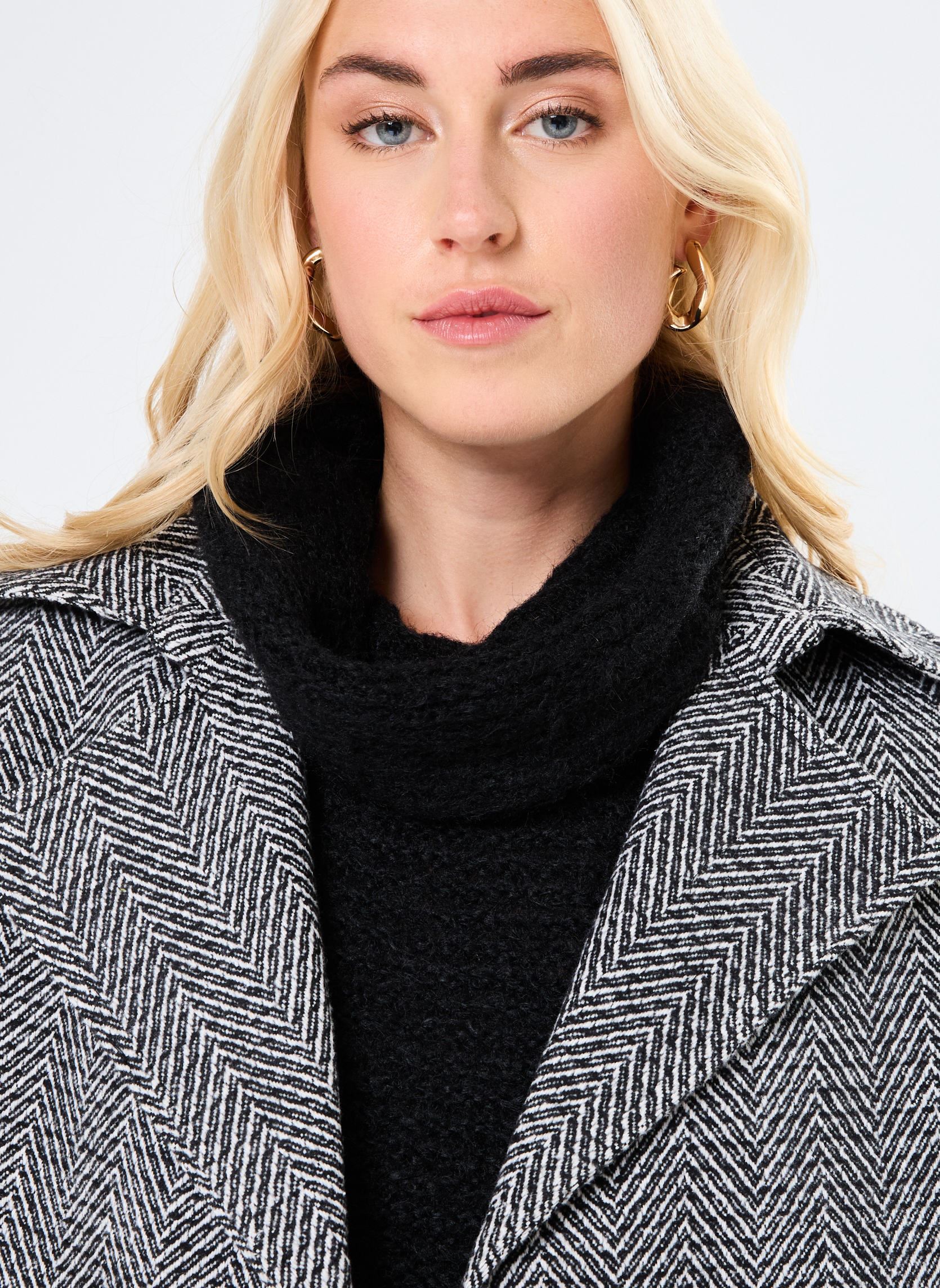 Trench-coats LADIES WOVEN SHORT COAT femme noir Molly Bracken Trench-coats LADIES WOVEN SHORT COAT femme noir BLACK