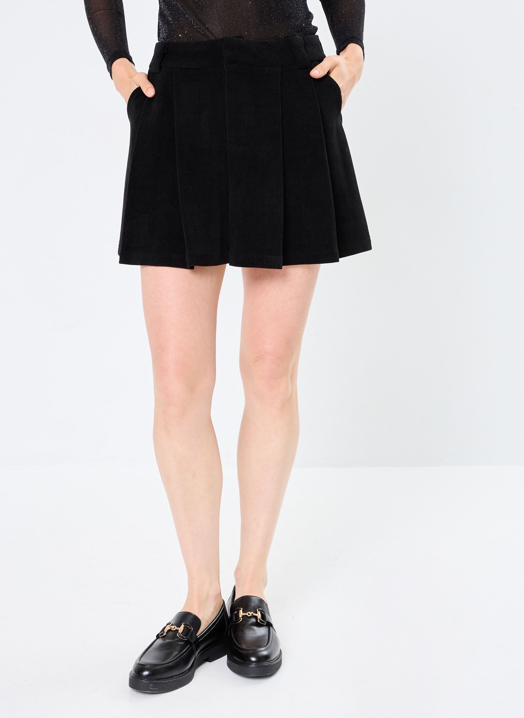 Jupes courtes LADIES WOVEN MINI SKIRT femme noir Molly Bracken Jupes courtes LADIES WOVEN MINI SKIRT femme noir BLACK