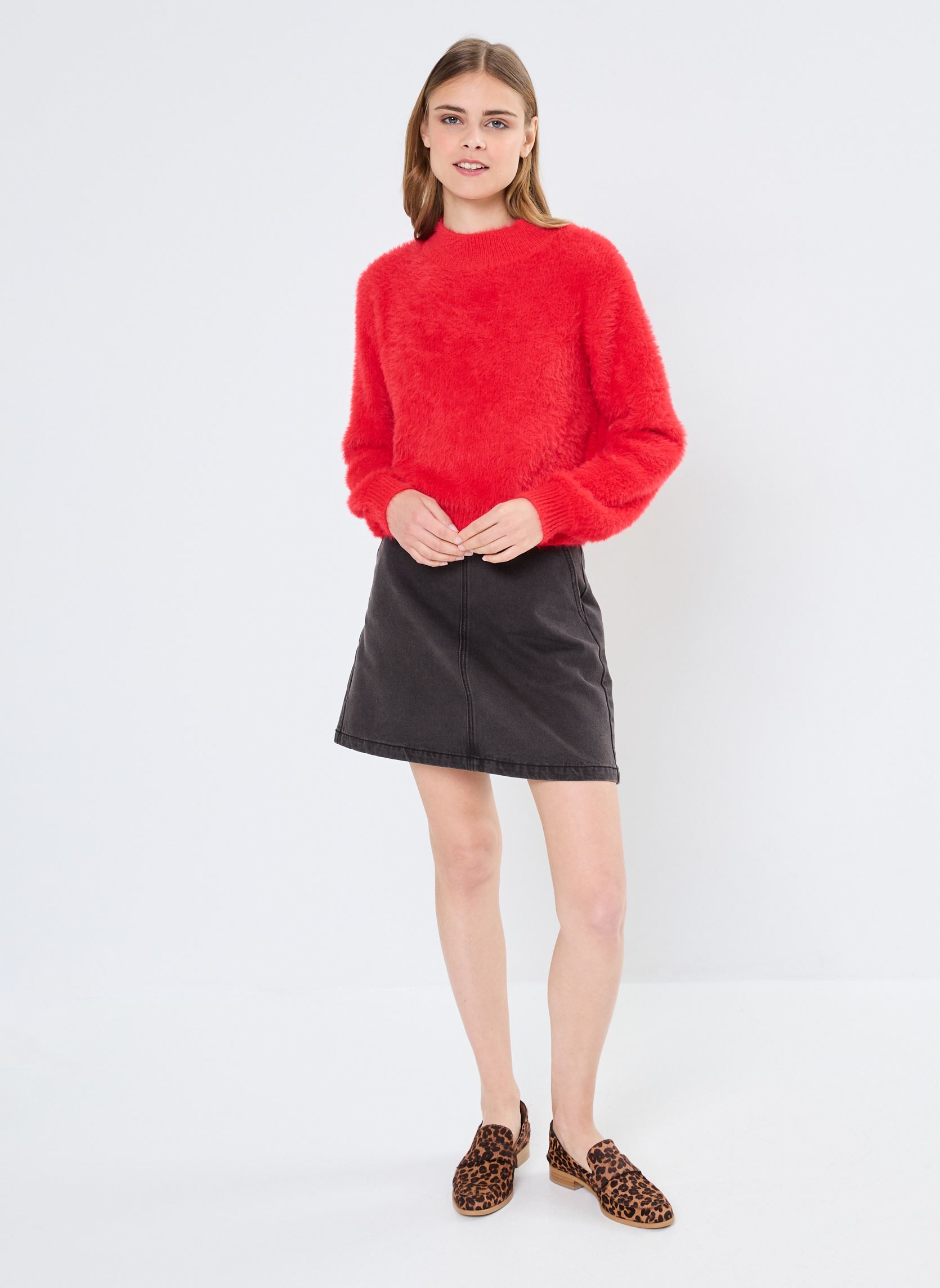 Truien Young Ladies Knitted O-Neck Sweater dames rood Lili Sidonio Truien Young Ladies Knitted O-Neck Sweater dames rood RED