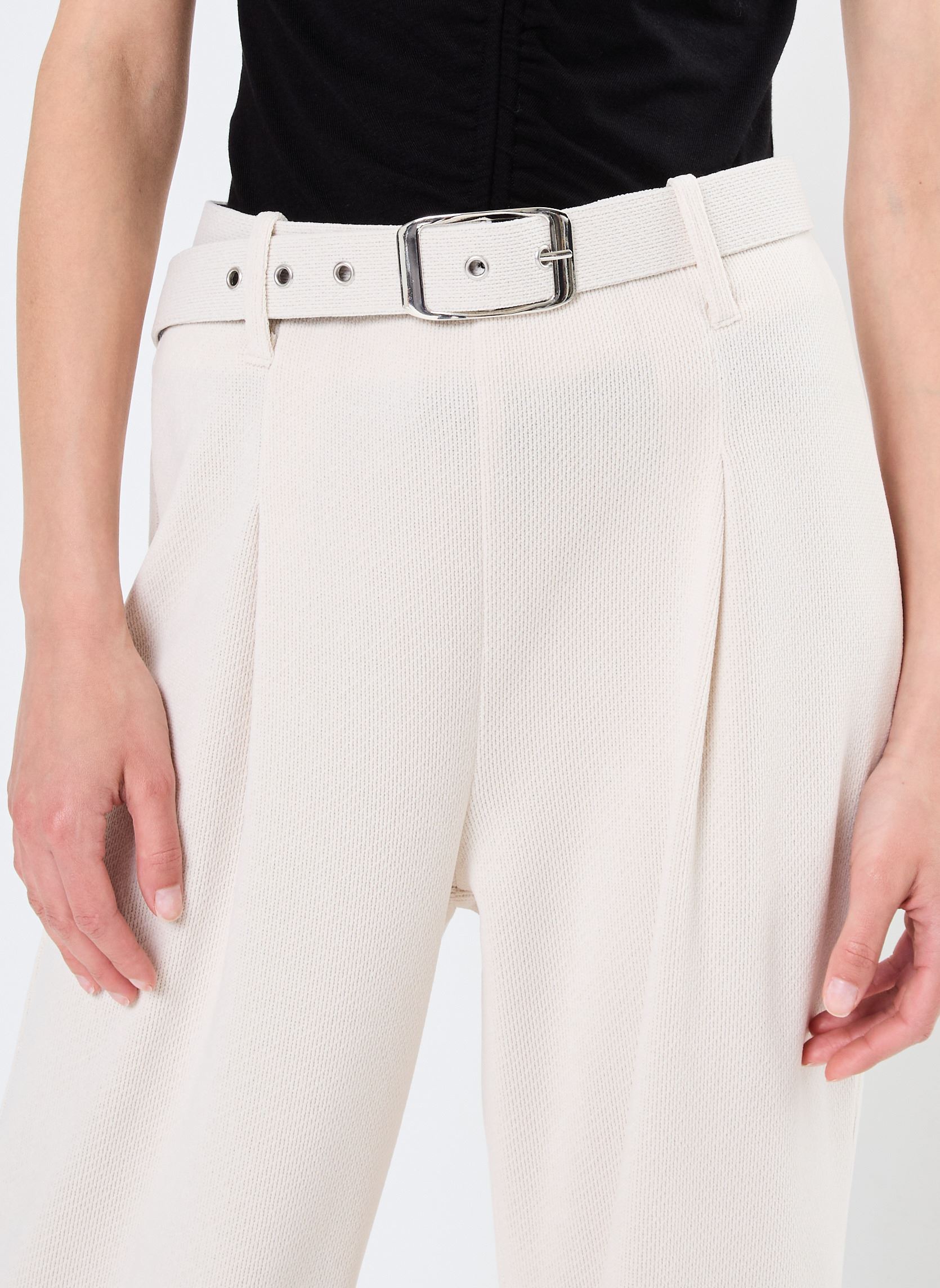 Weite Hosen Young Ladies Knitted Pants damen weiß Lili Sidonio Weite Hosen Young Ladies Knitted Pants damen weiß OFFWHITE